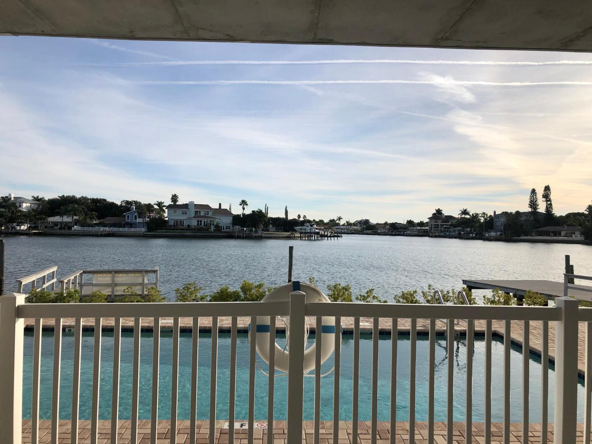 Provident Oceana Beachfront Aparthotel St. Pete Beach
