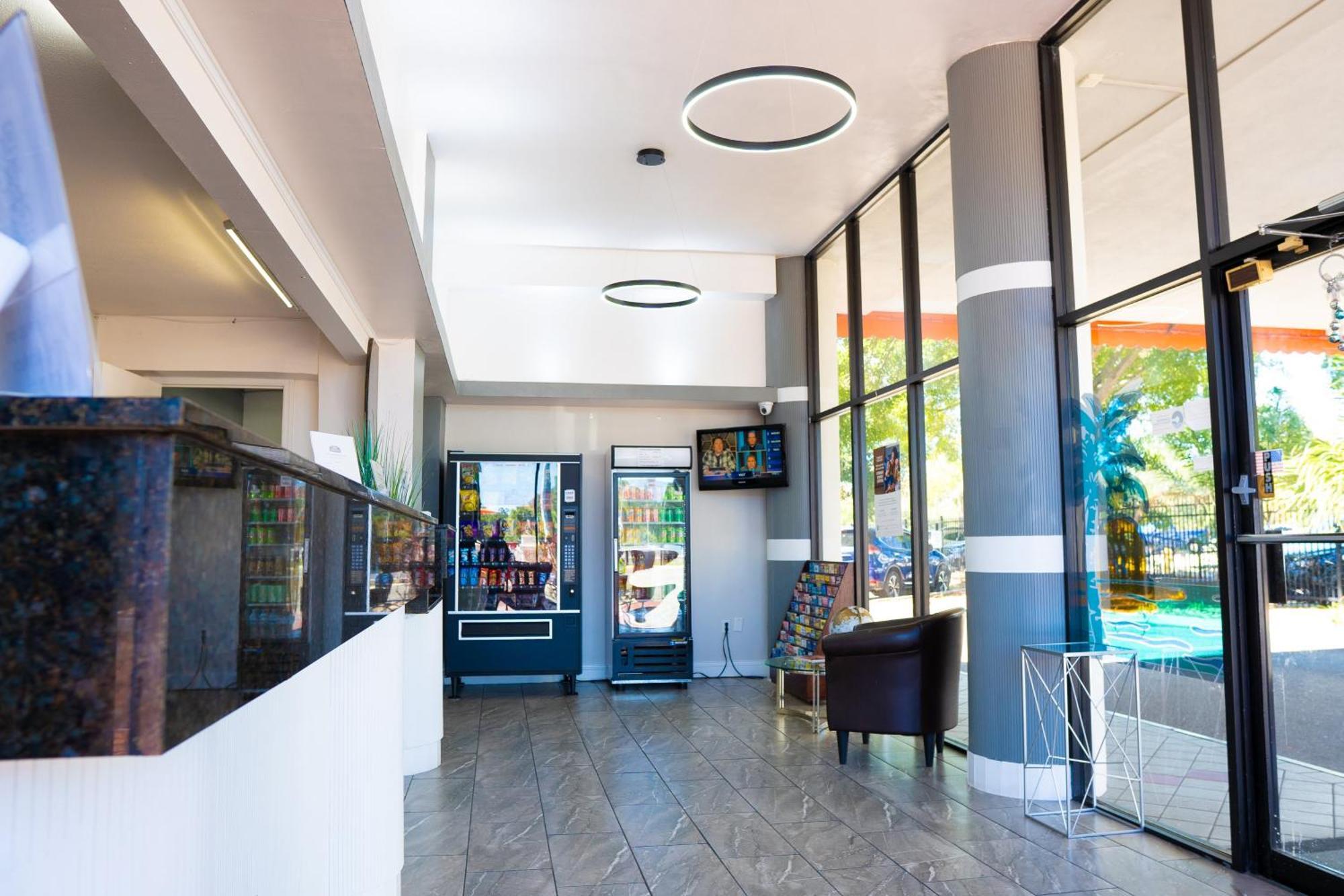 Howard Johnson By Wyndham - Dunedin Motel 2*
