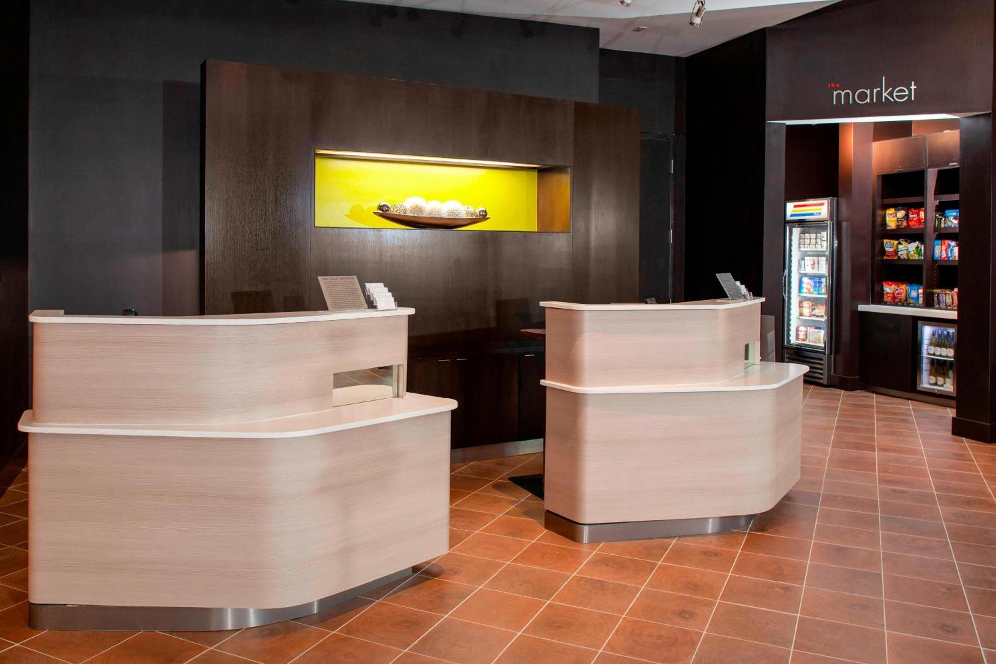 Courtyard By Marriott Historic Downtown Hotel