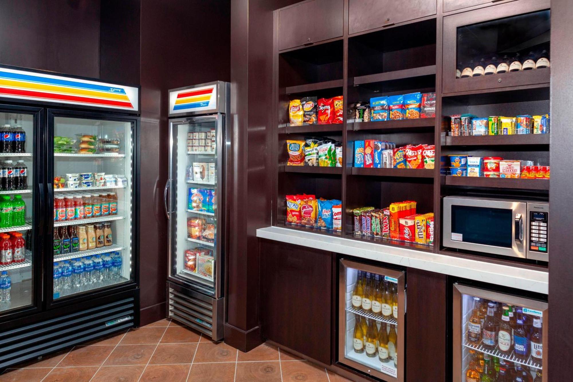 Courtyard By Marriott Historic Downtown 3*