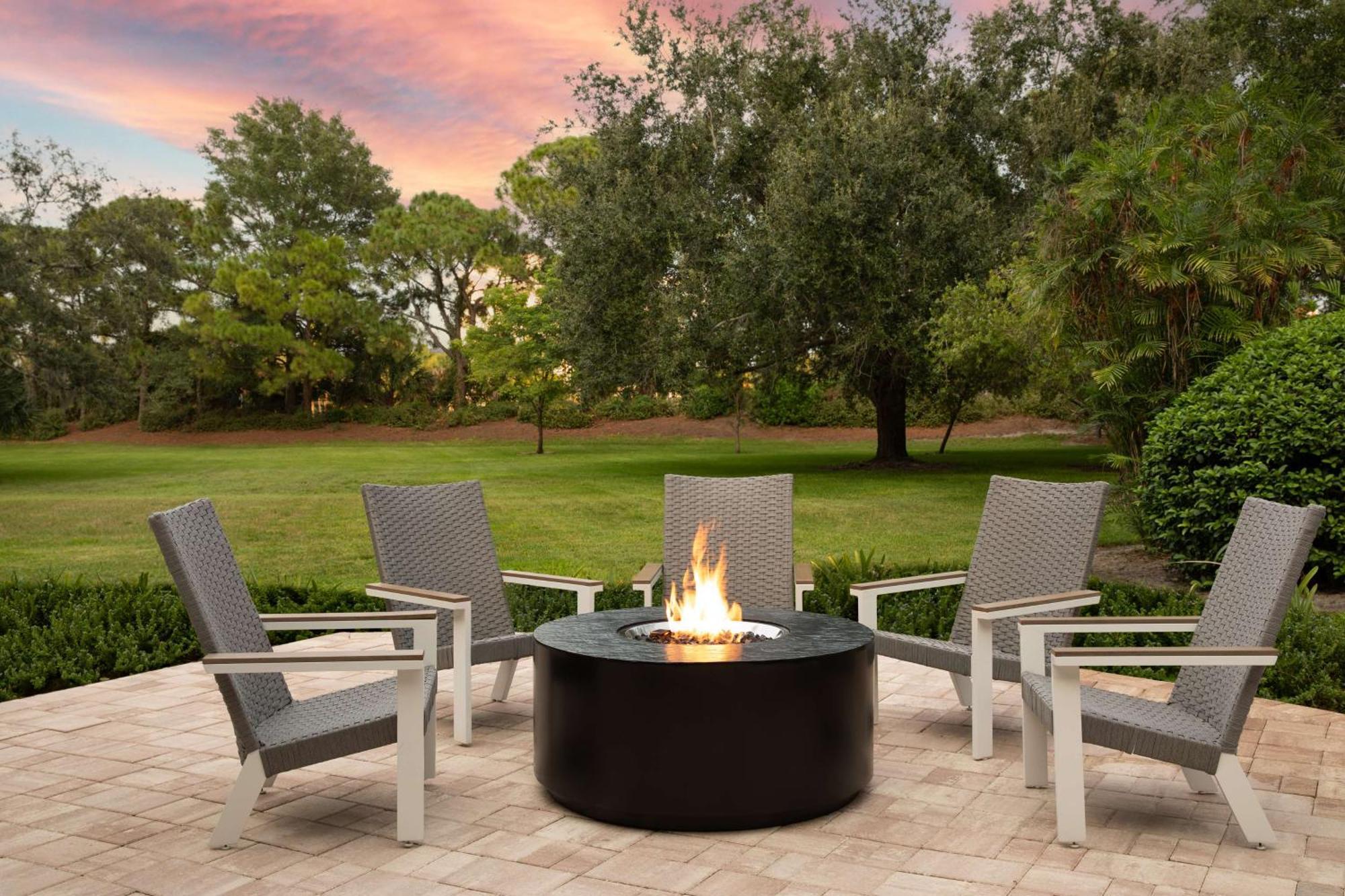 Resort Doubletree By Hilton Orlando At Springs 4*