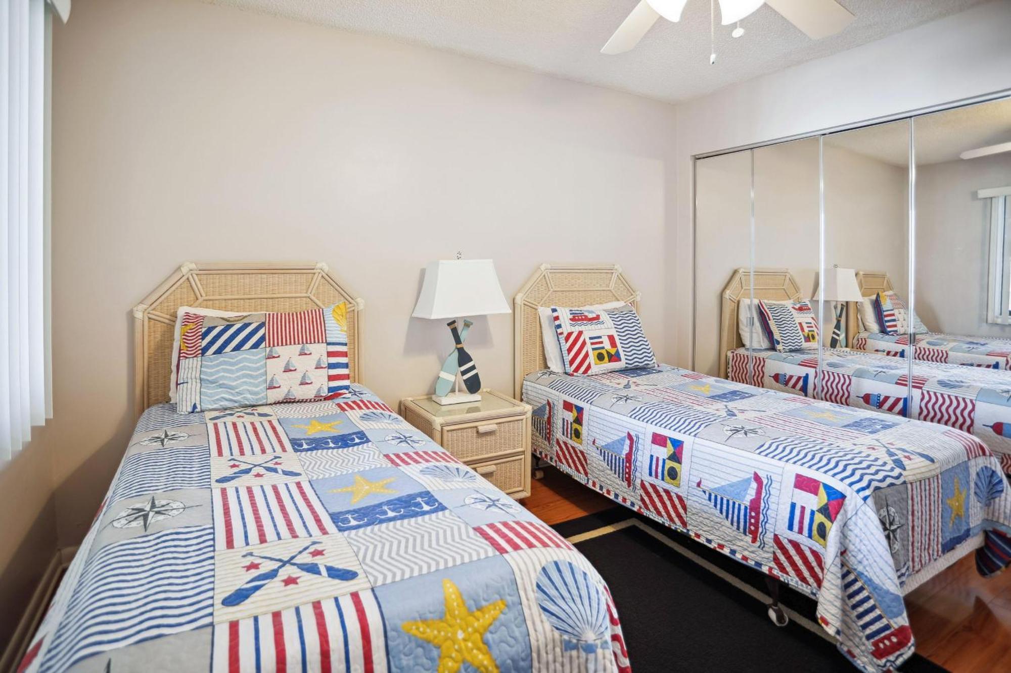 Land's End 5-303 Gulf-bay Front Holiday home