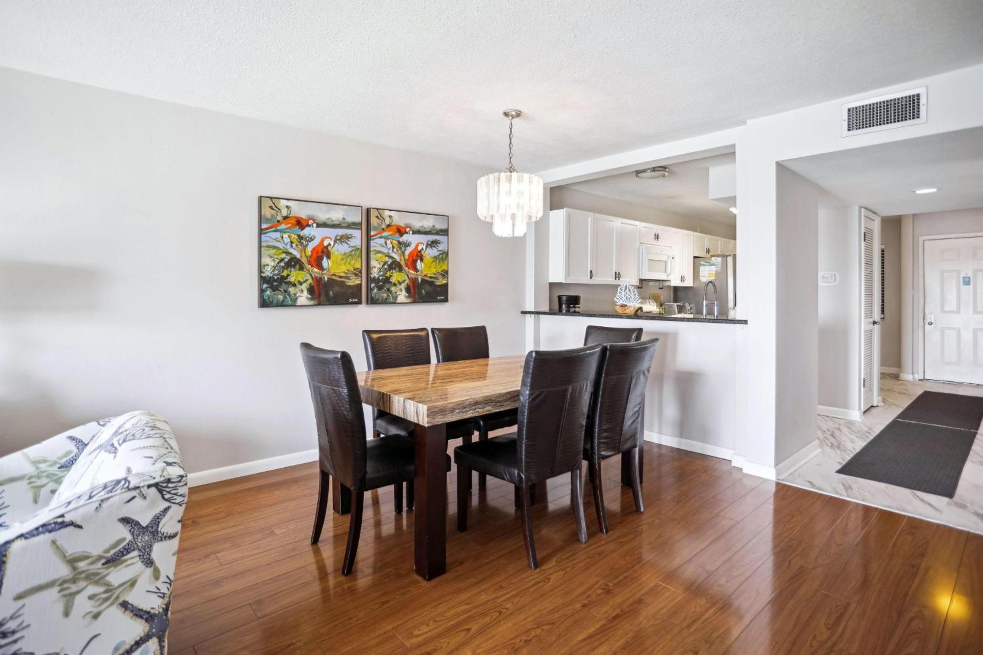 Land's End 5-303 Gulf-bay Front Holiday home *