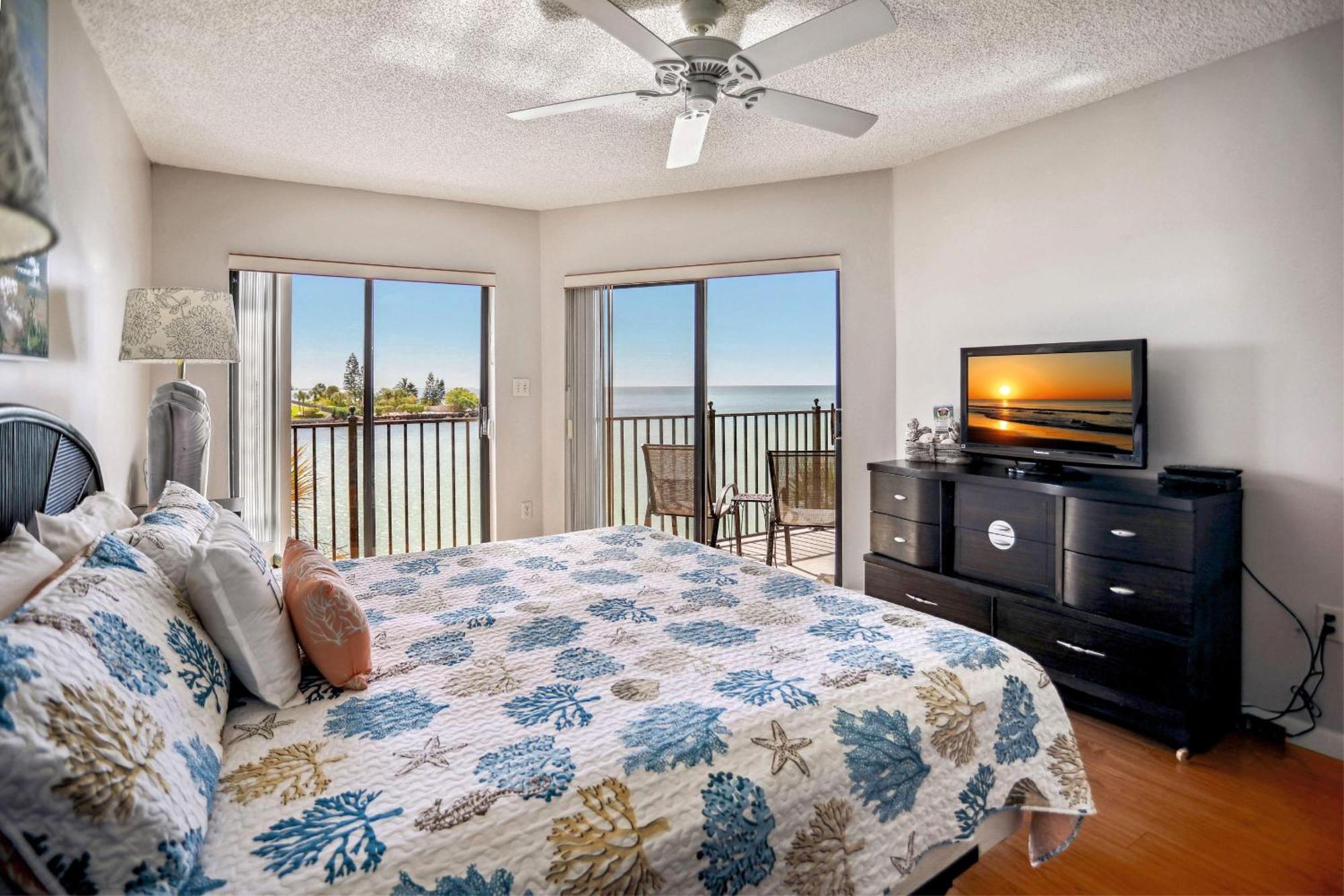 Land's End 5-303 Gulf-bay Front * St. Pete Beach