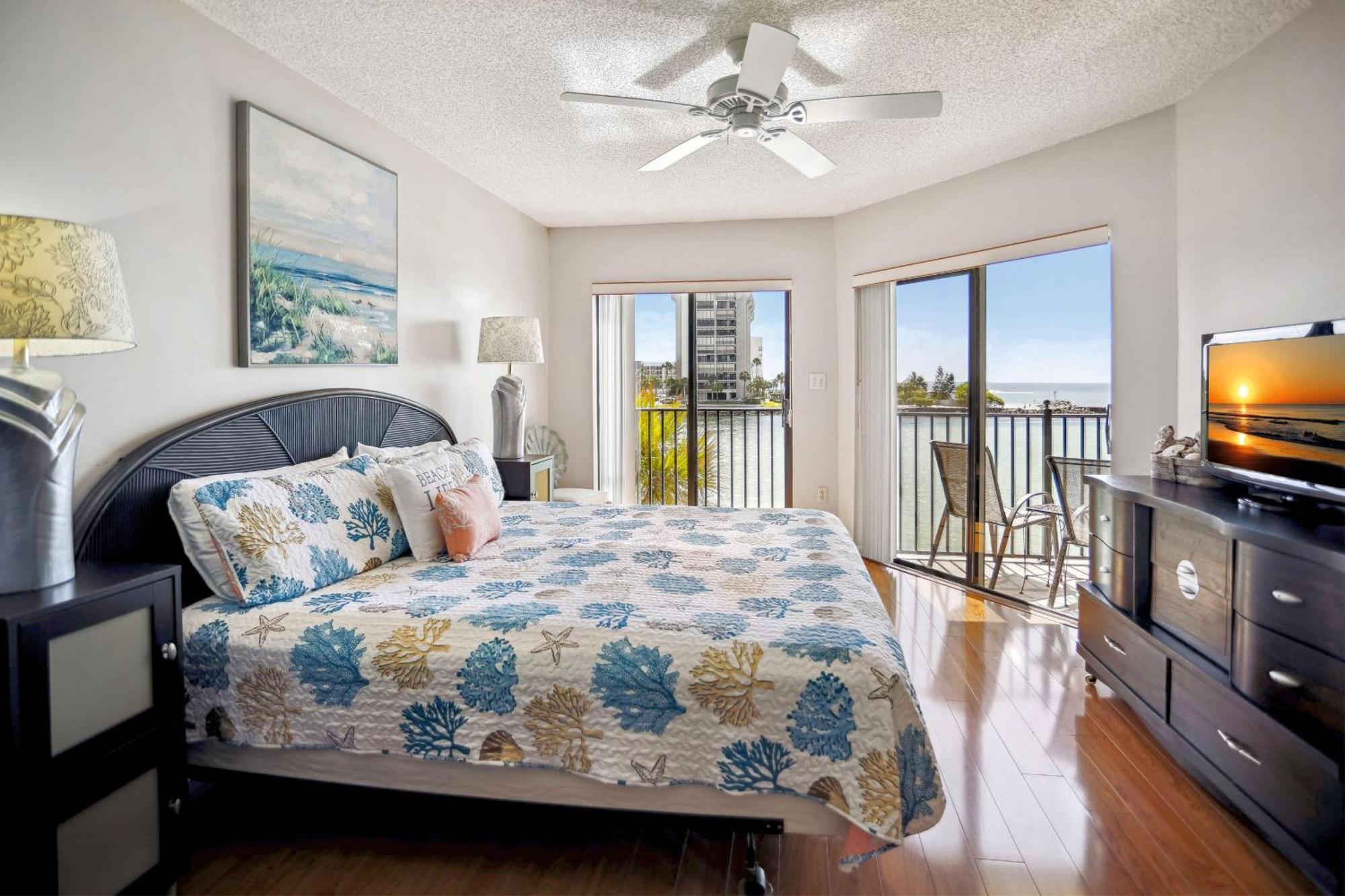 Holiday home Land's End 5-303 Gulf-bay Front
