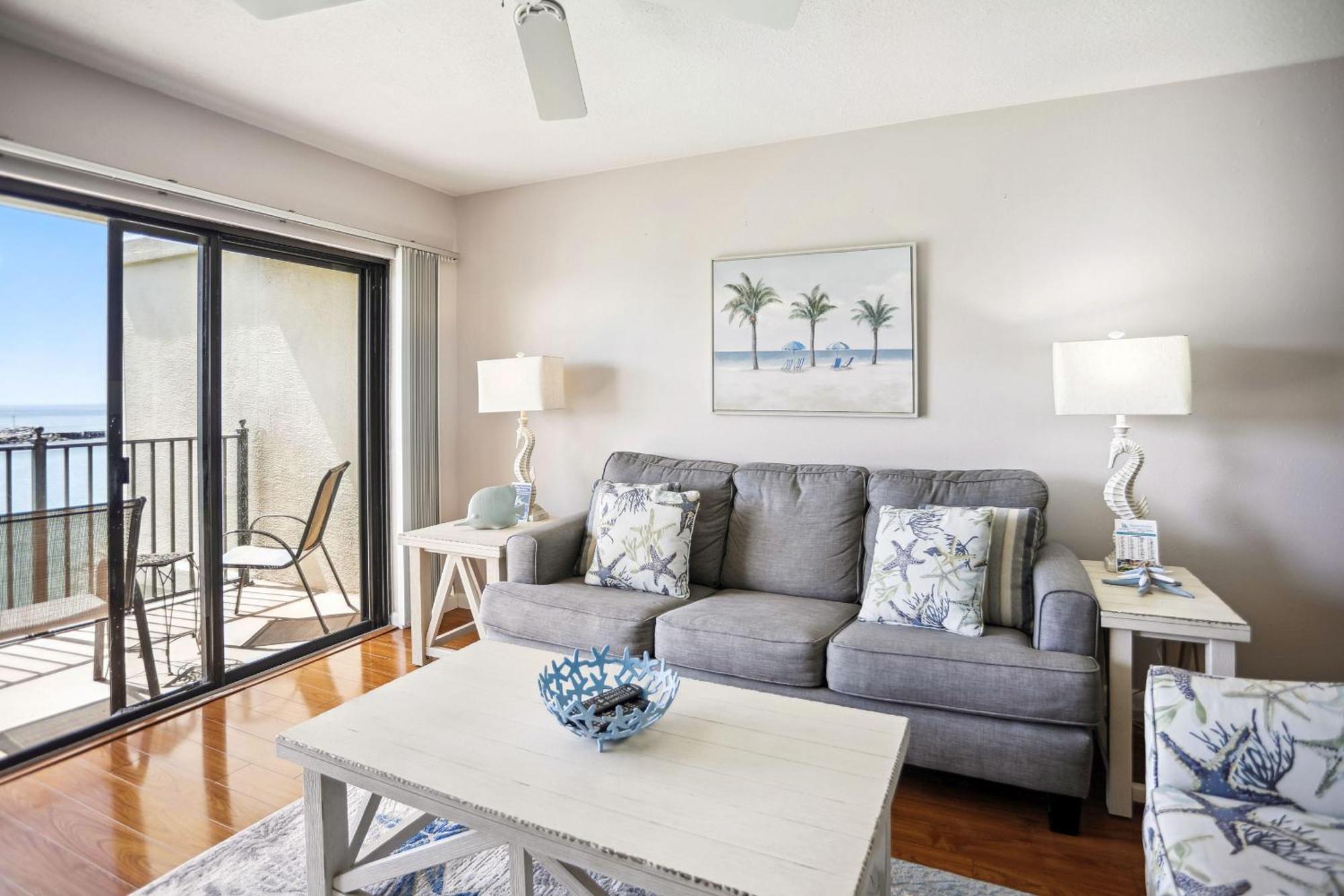 Land's End 5-303 Gulf-bay Front Holiday home St. Pete Beach