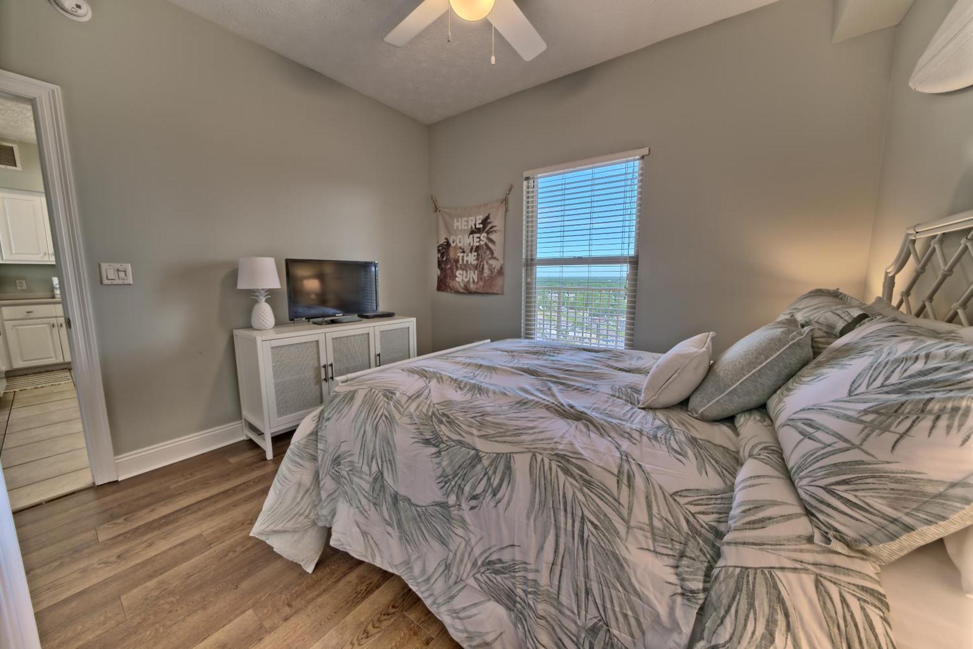 Spectacular Gulf Front With And Picnic Area Access - Unit 1406 * Panama City Beach