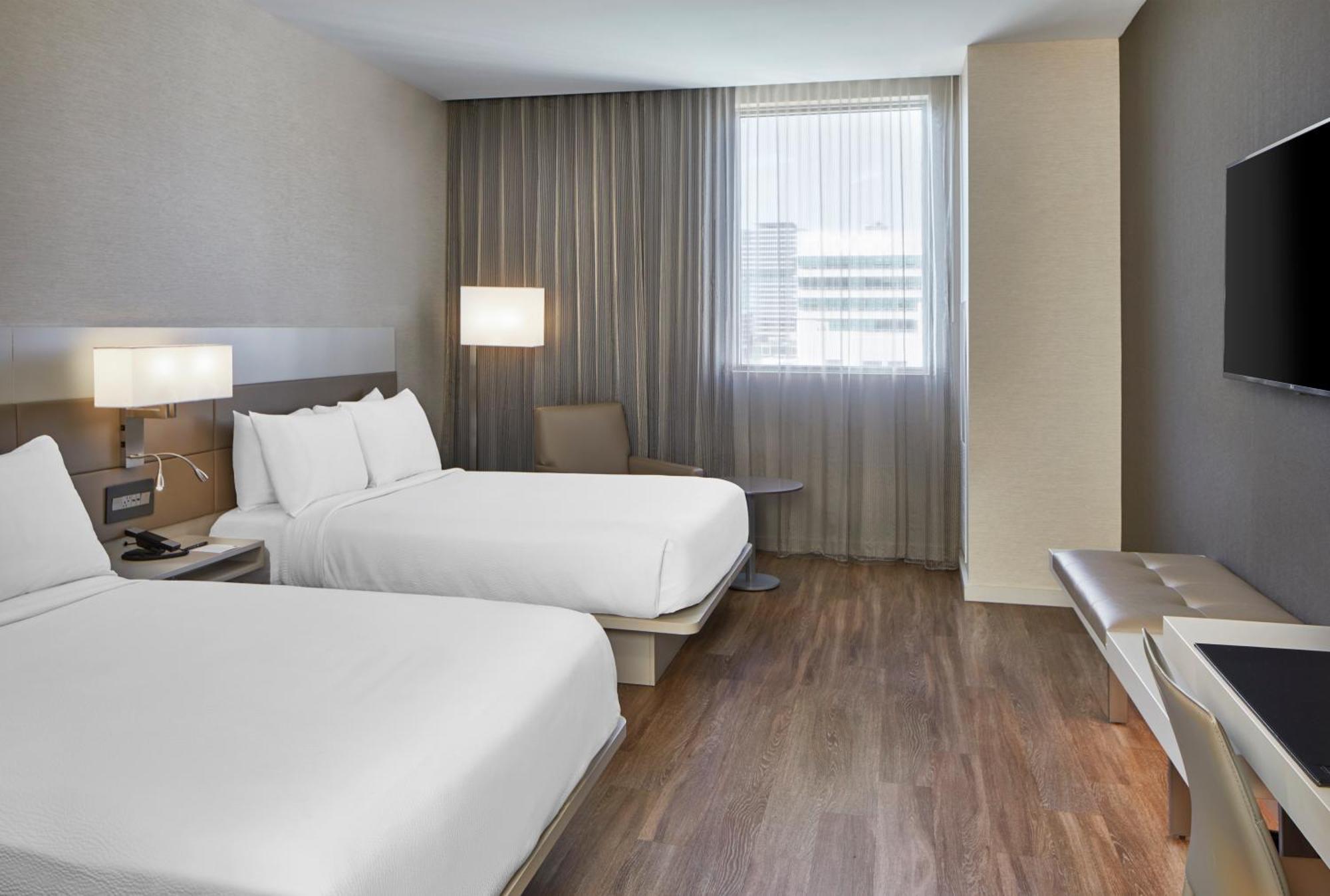Ac By Marriott Miami 4*
