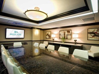 Resort Waterstone & Marina Boca Raton, Curio Collection By Hilton Boca Raton