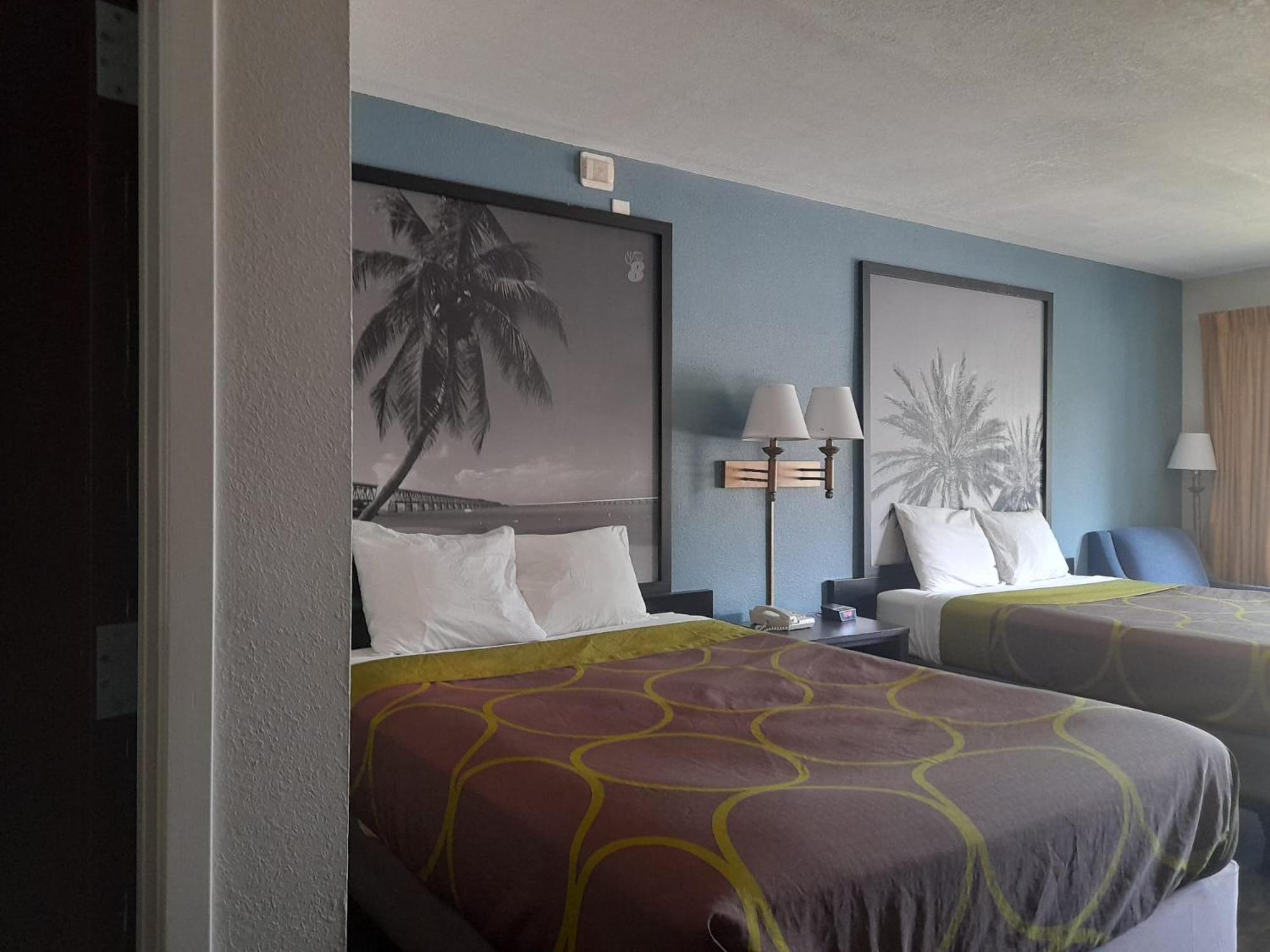 Super 8 By Wyndham Near Lauderdale Arpt Hotel Dania Beach