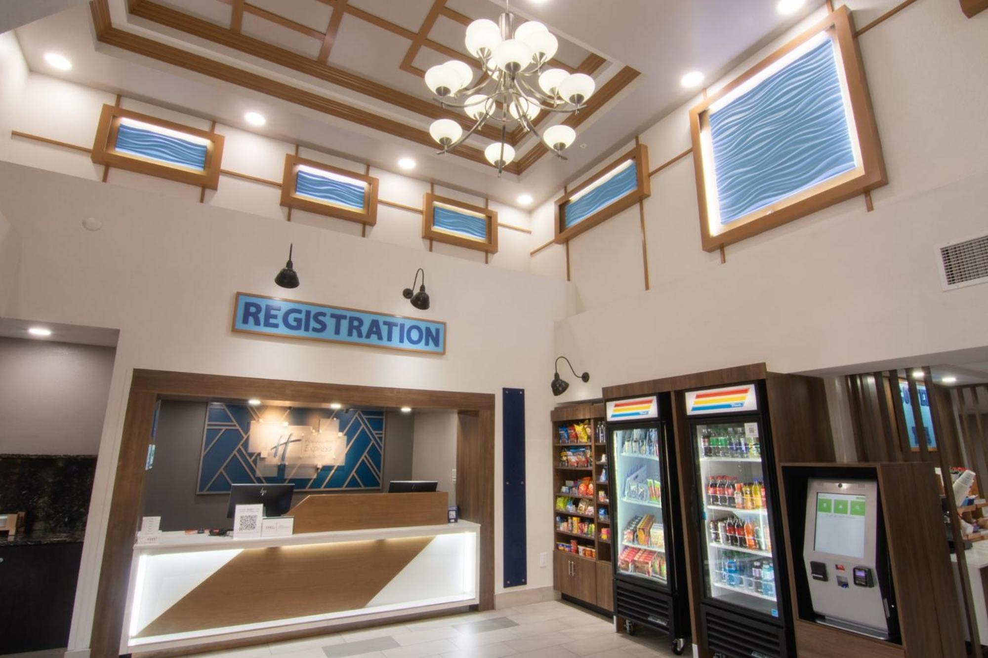 Hotel Express And Lauderdale Airport West By Ihg Davie