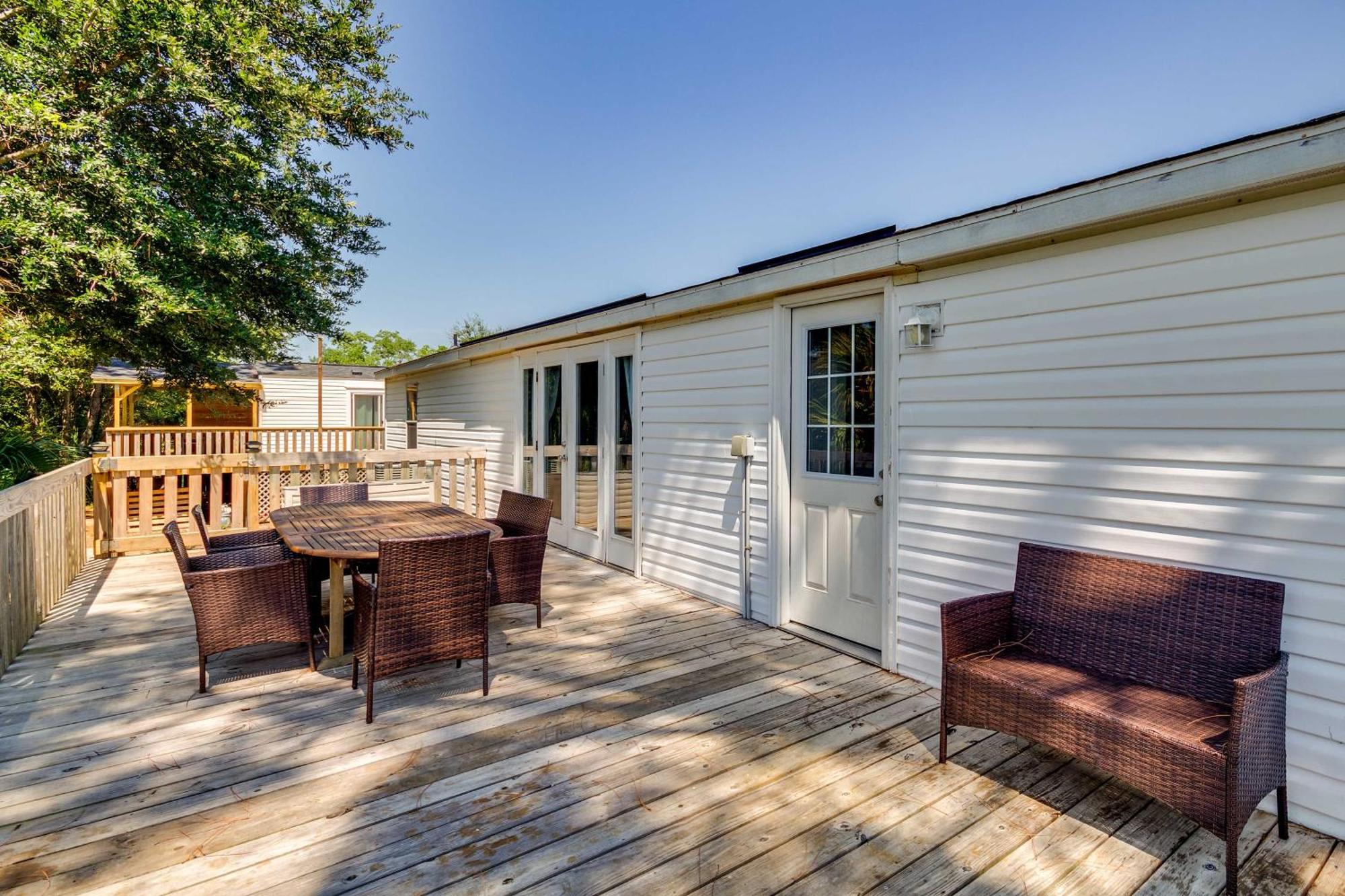 Stunning Home, 8 Mi To Downtown! *