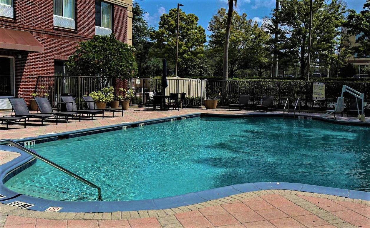 Hilton Garden East Brandon Hotel 3*