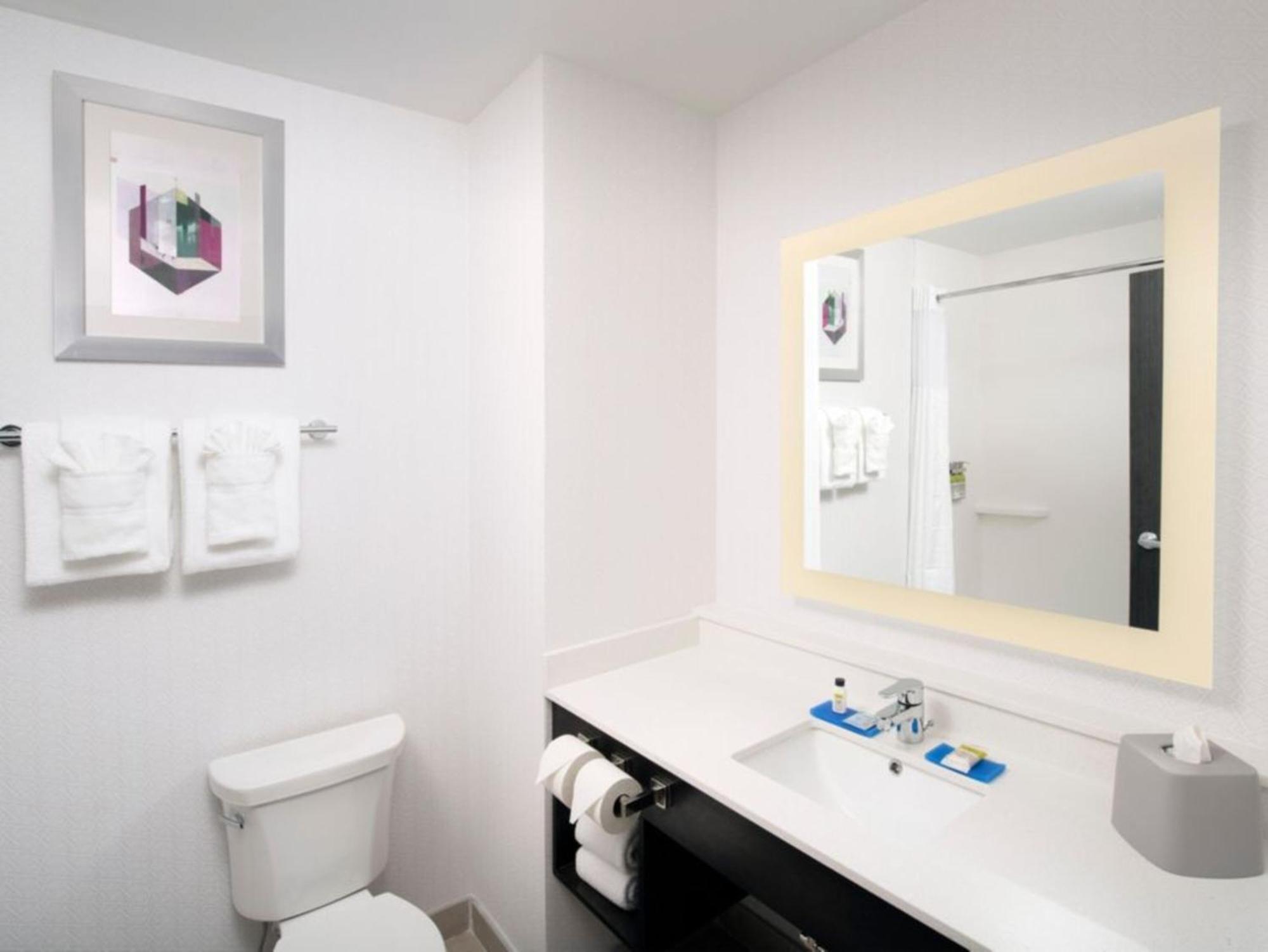 Hotel Express Downtown By Ihg