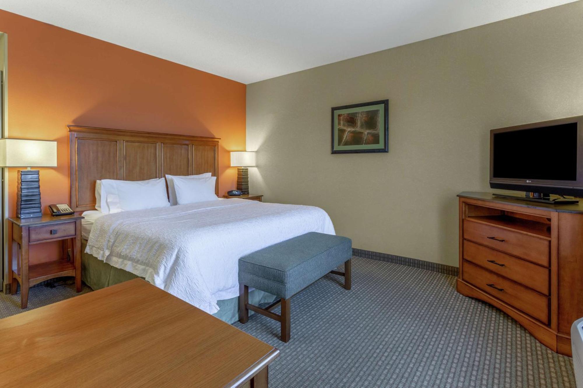 Hotel Hampton - 3*
