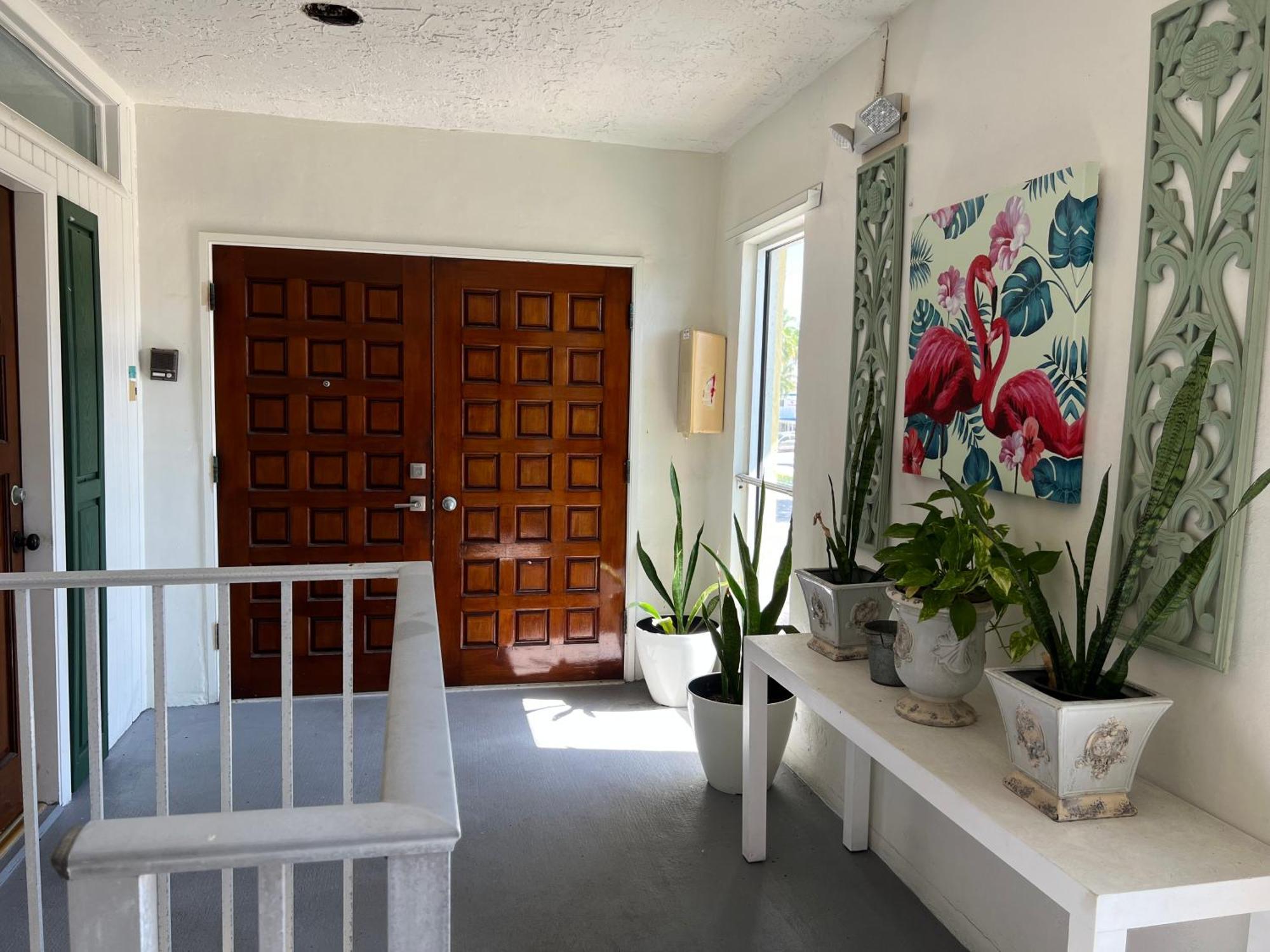 Dee Jay Hotel Lauderdale-by-the-Sea