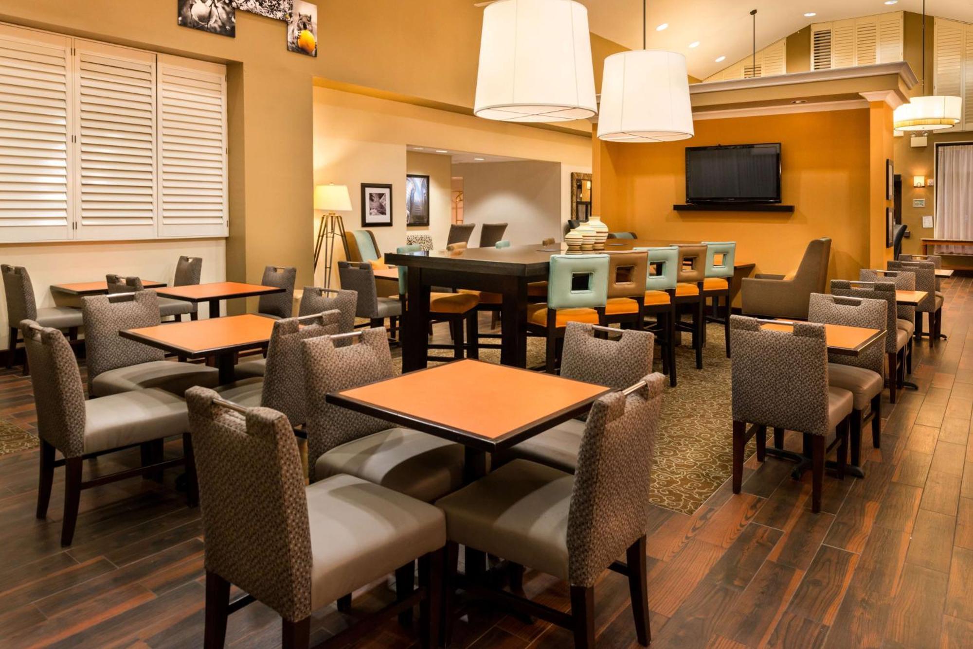 Hampton & Orlando-east Ucf Hotel 3*
