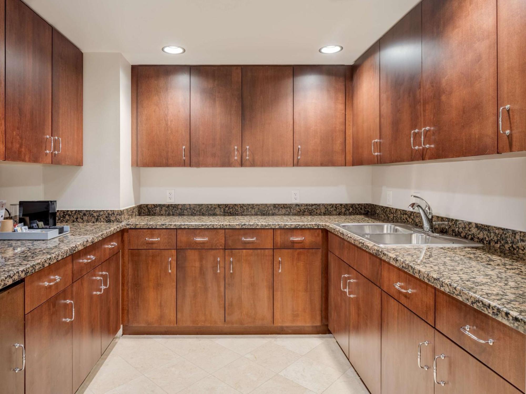 Signia By Hilton Orlando - An Official Walt World Lake Buena Vista