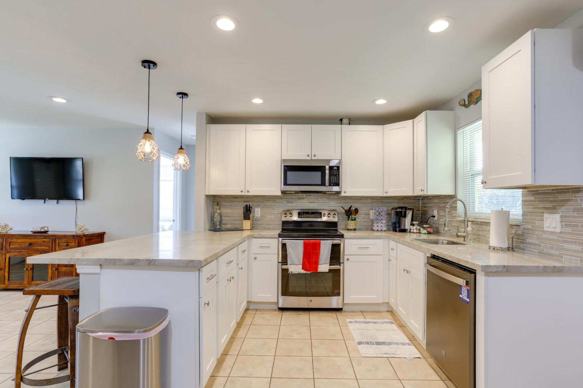 Holiday home Coastal Townhome With Patio About 2 Mi To Beach! North Palm Beach