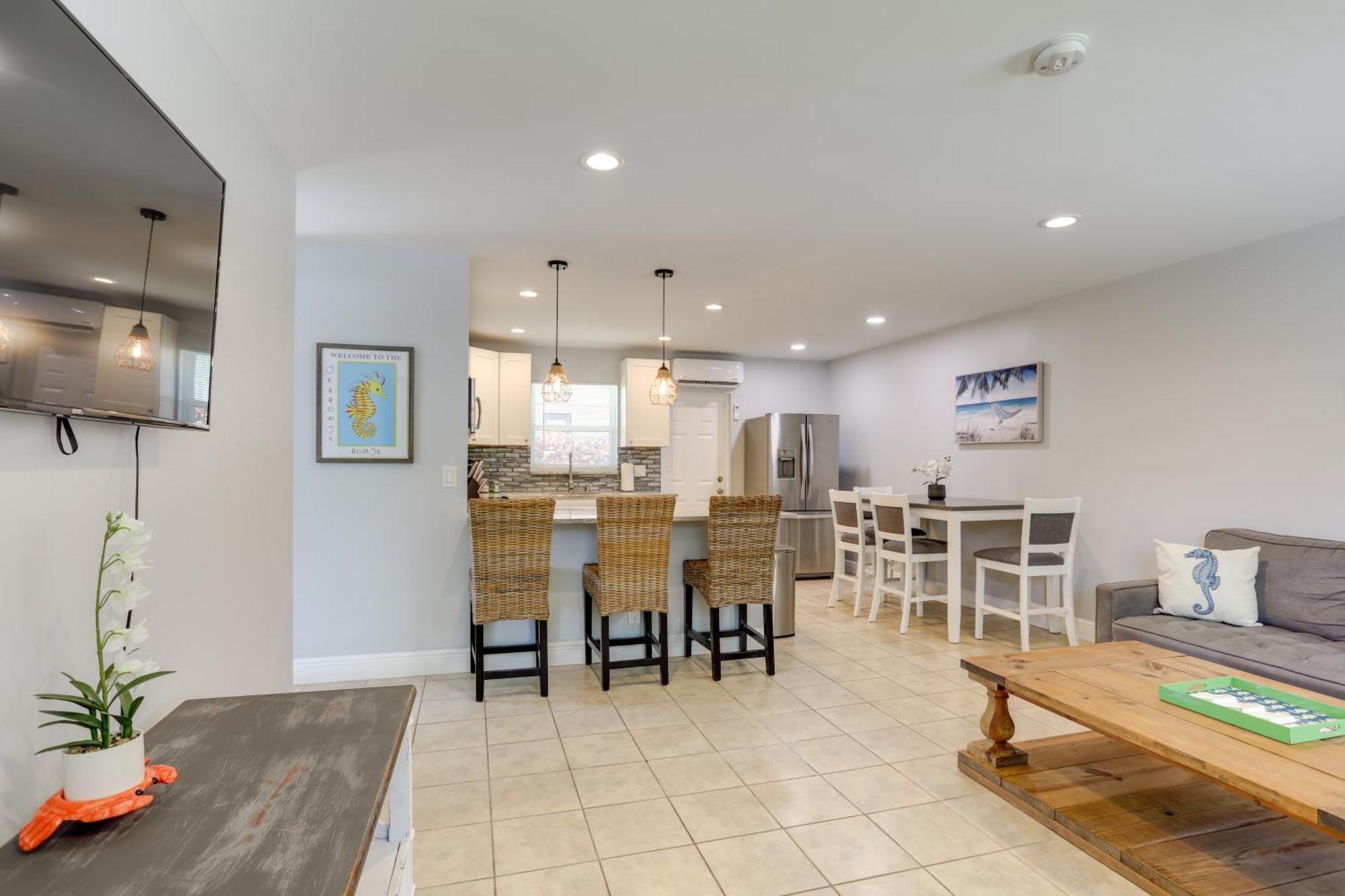 Holiday home Palm Townhome 4 Mi To Juno Park! North Palm Beach