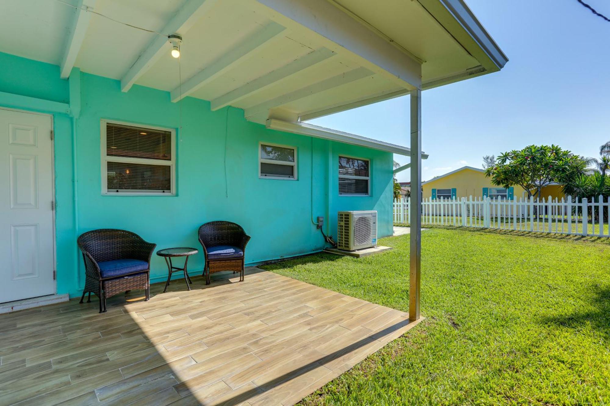 Palm Townhome 4 Mi To Juno Park! Holiday home *