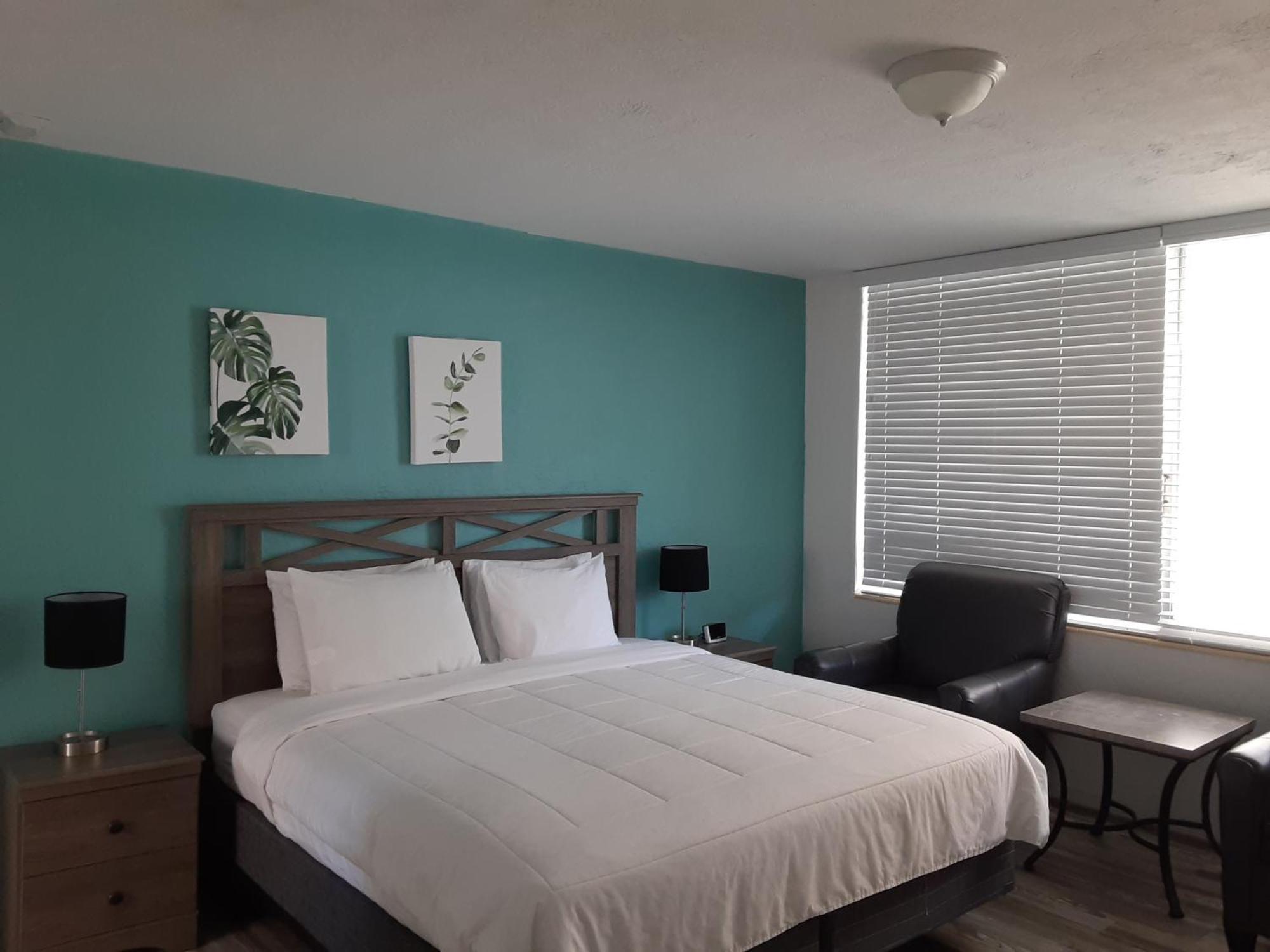 Sandalwood Resort 3*