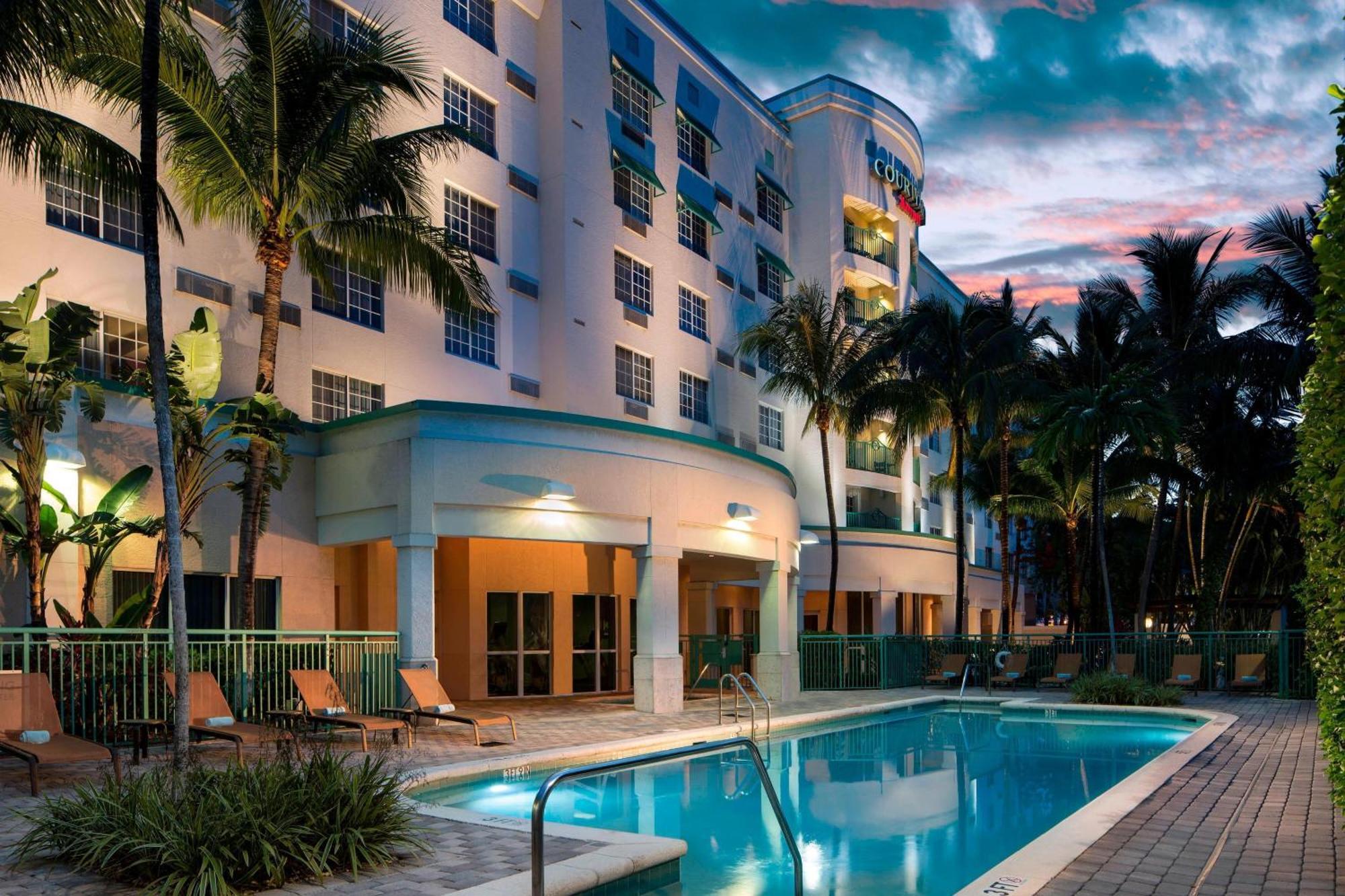 Hotel Courtyard By Marriott Lauderdale Airport & Cruise Port 3*