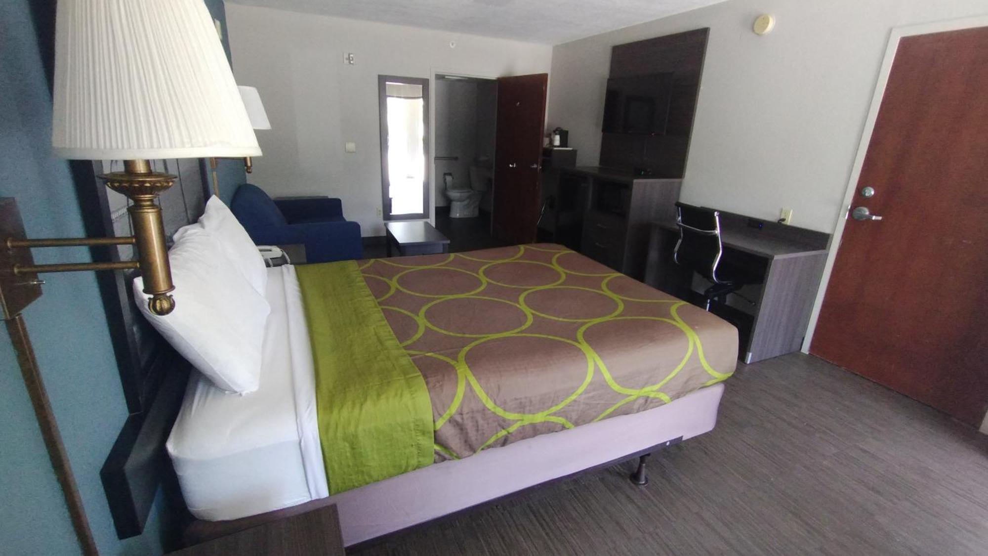 Super 8 By Wyndham Near Lauderdale Arpt Hotel Dania Beach
