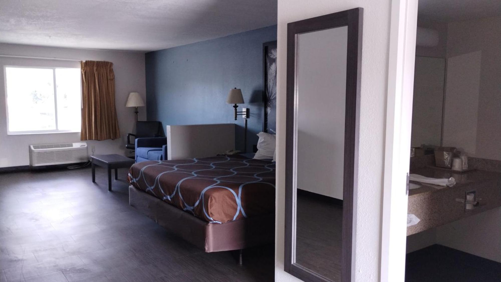 Super 8 By Wyndham Near Lauderdale Arpt 2* Dania Beach