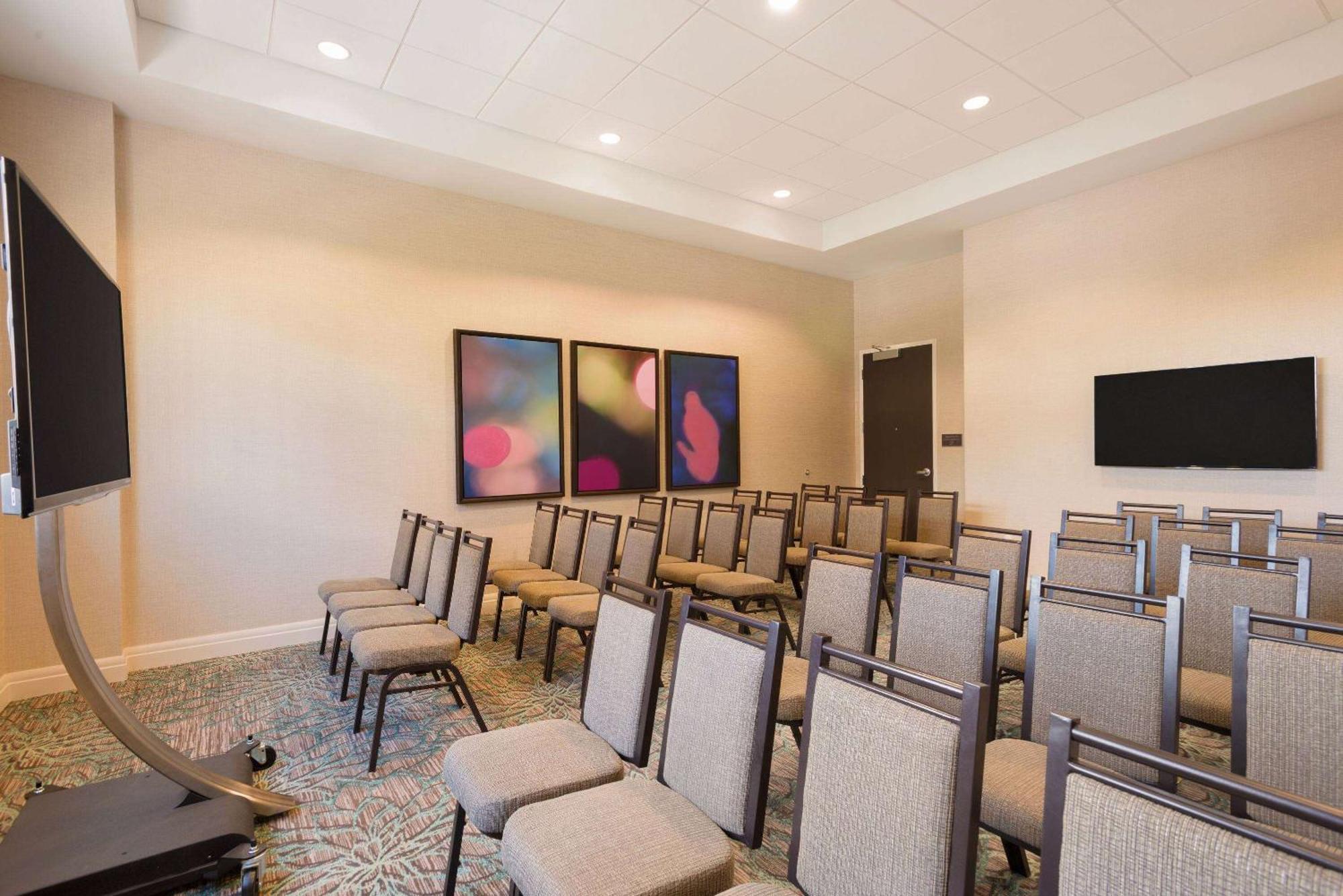 Hotel Wyndham Grand At Harbourside Place