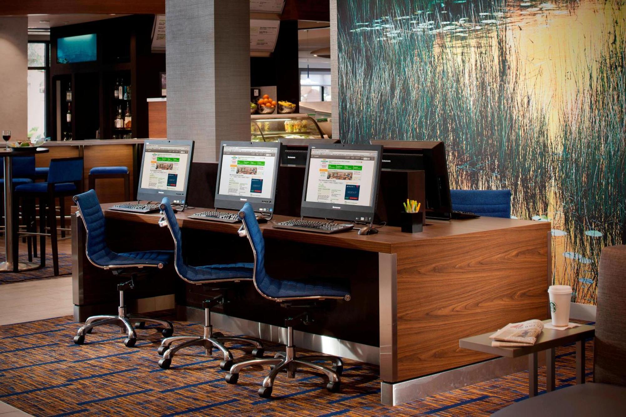 Courtyard By Marriott Orlando Buena Vista In The Marriott Village Hotel 3*
