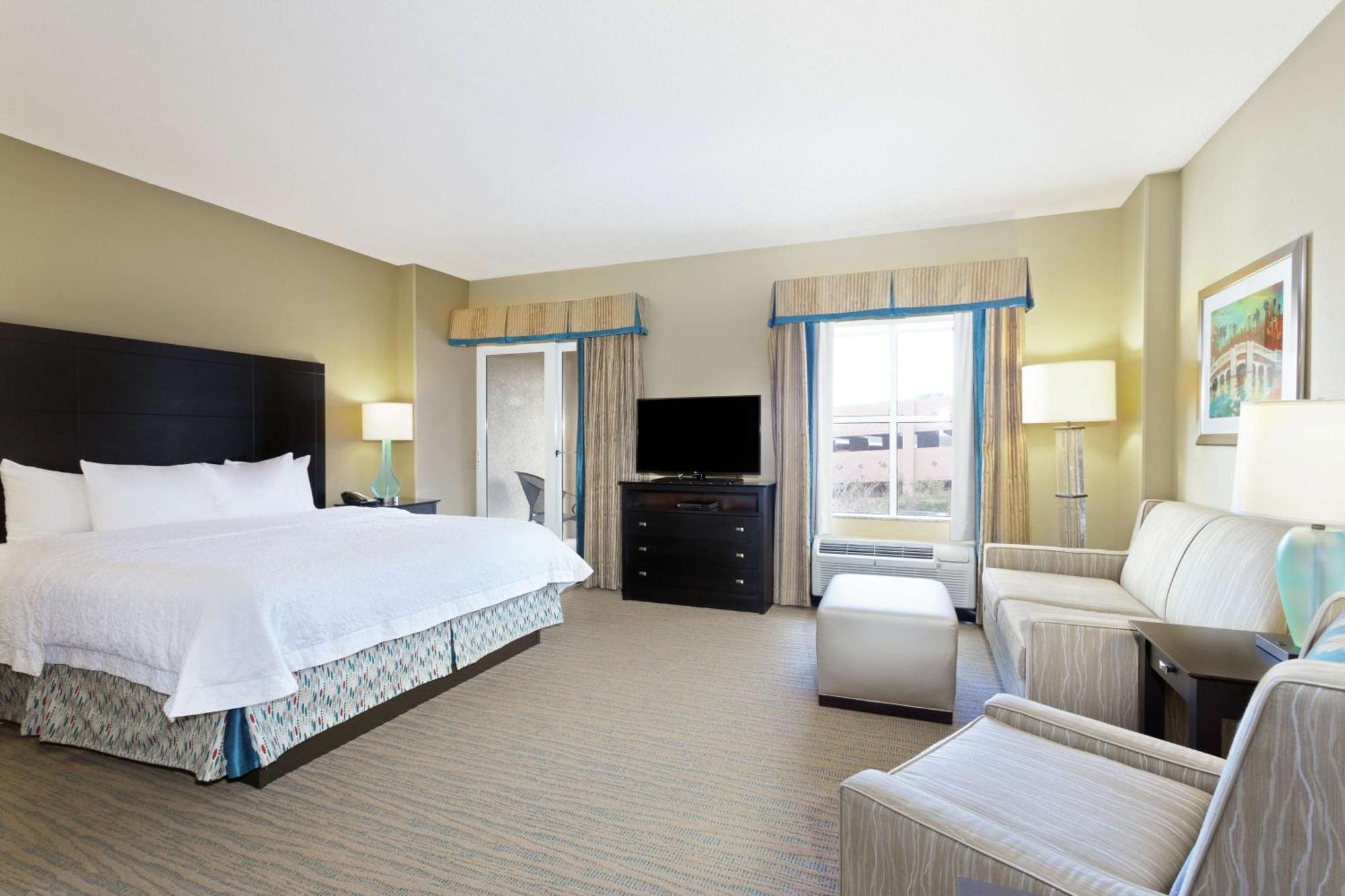 Hotel Hampton & St. Petersburg/downtown