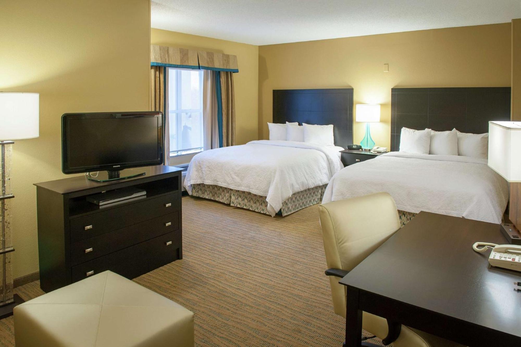 Hampton & St. Petersburg/downtown 3*