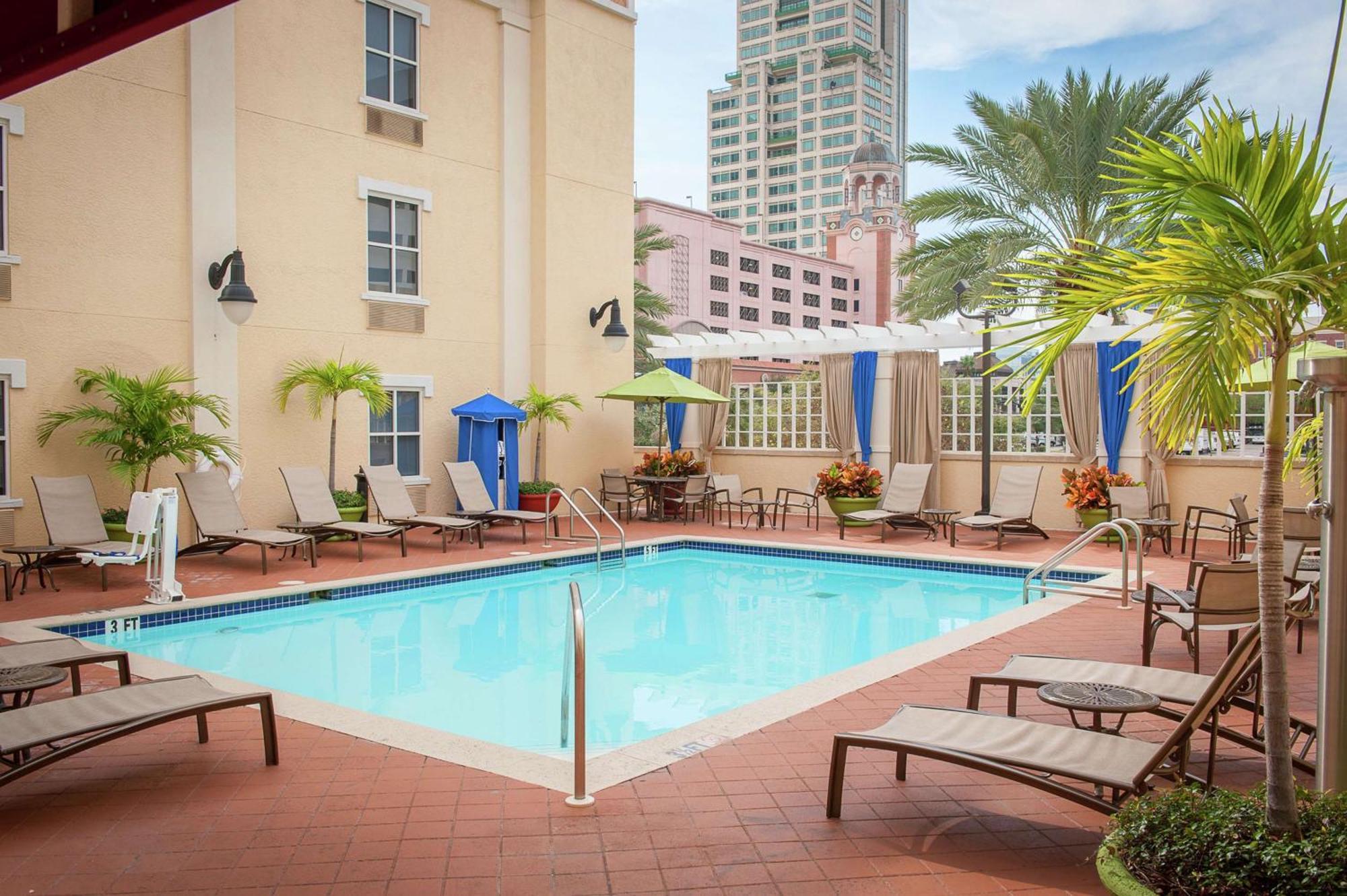 Hampton & St. Petersburg/downtown