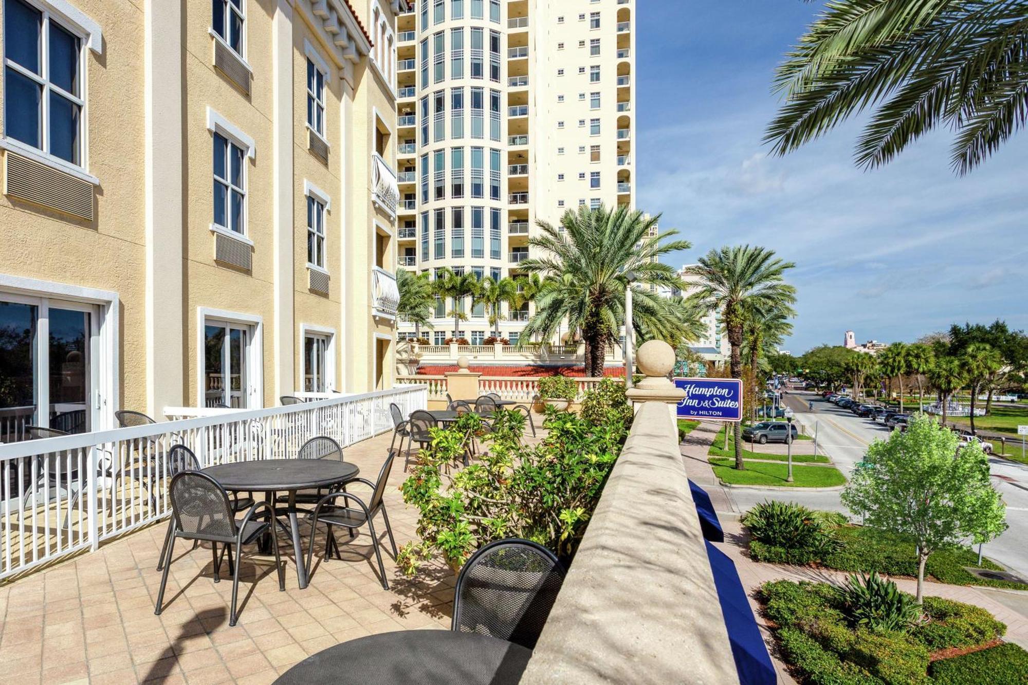 Hampton & St. Petersburg/downtown 3*