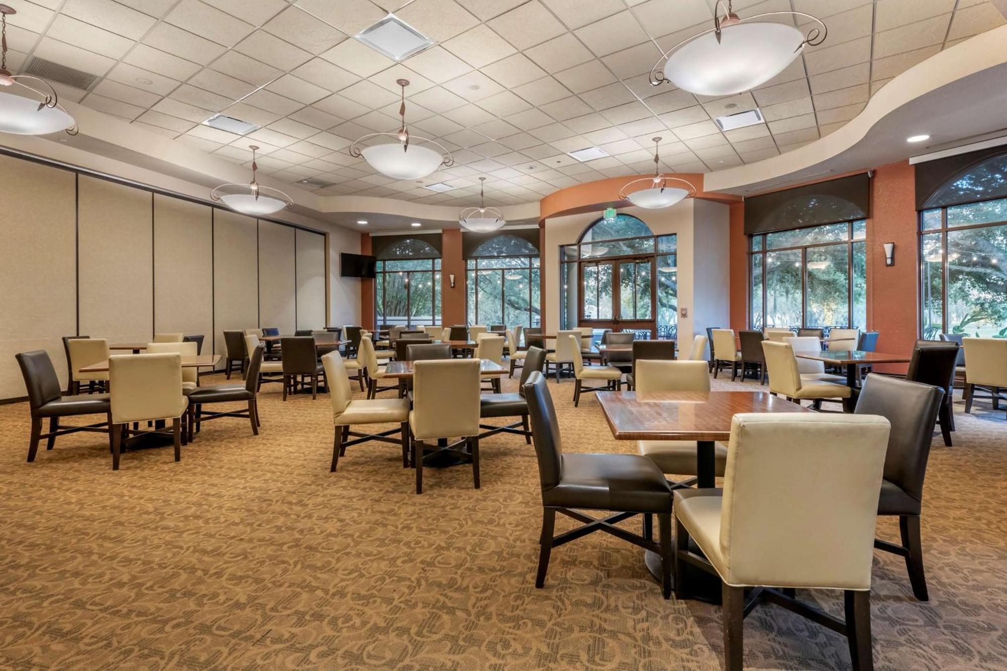 Hilton Vacation Club Mystic Dunes Orlando Resort 3*