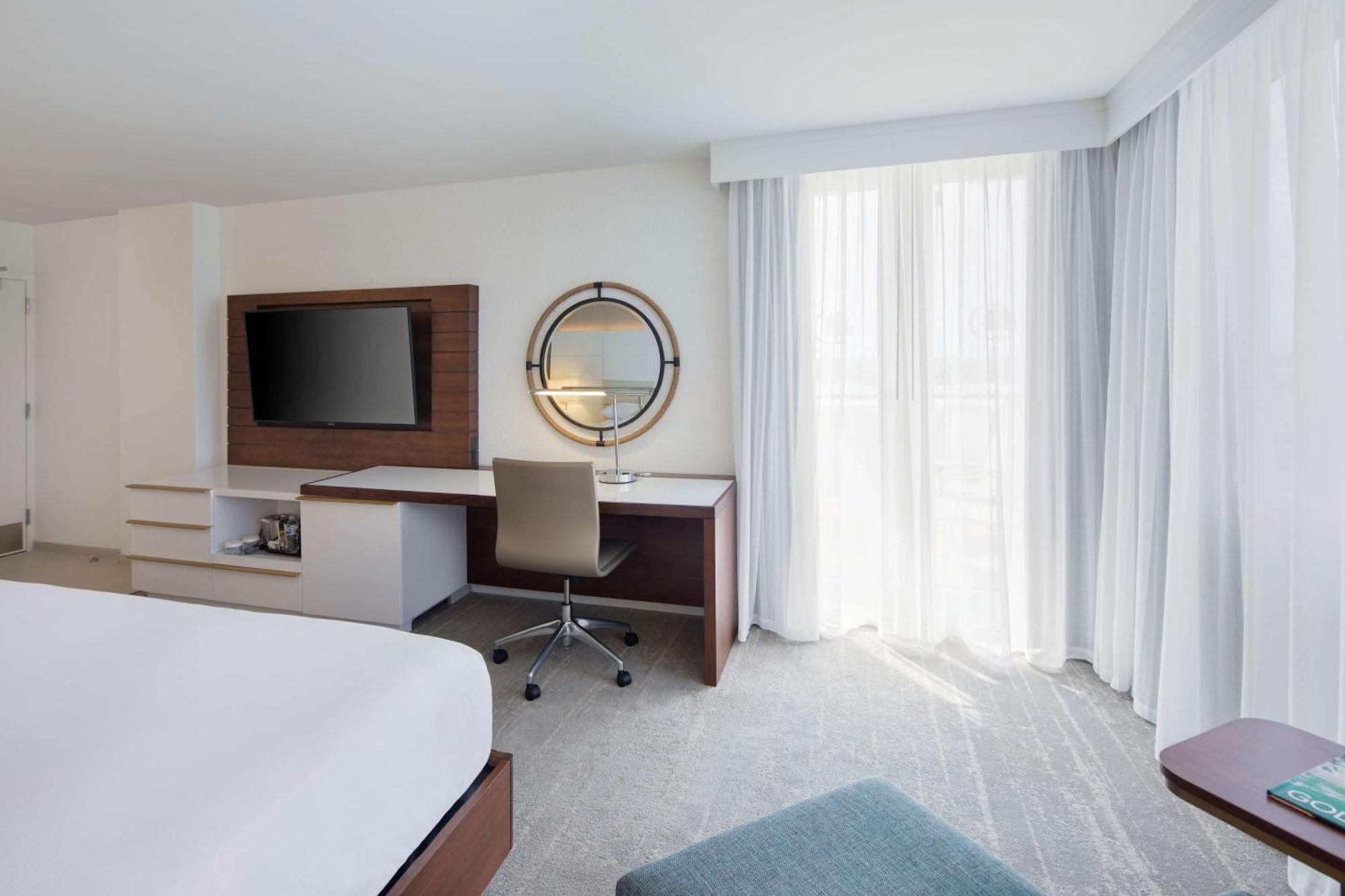 Doubletree By Hilton Deerfield Boca Raton 4*