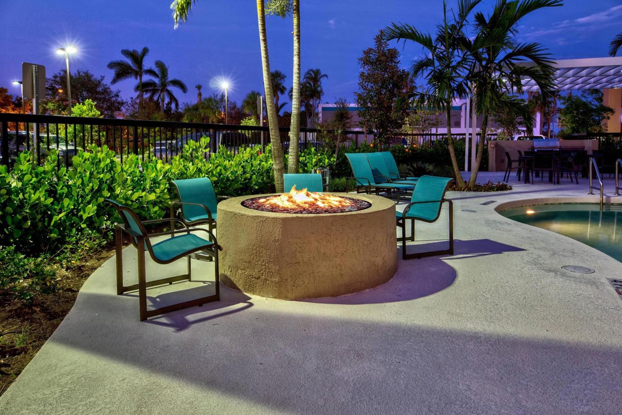 Lauderdale Pompano Hotel
