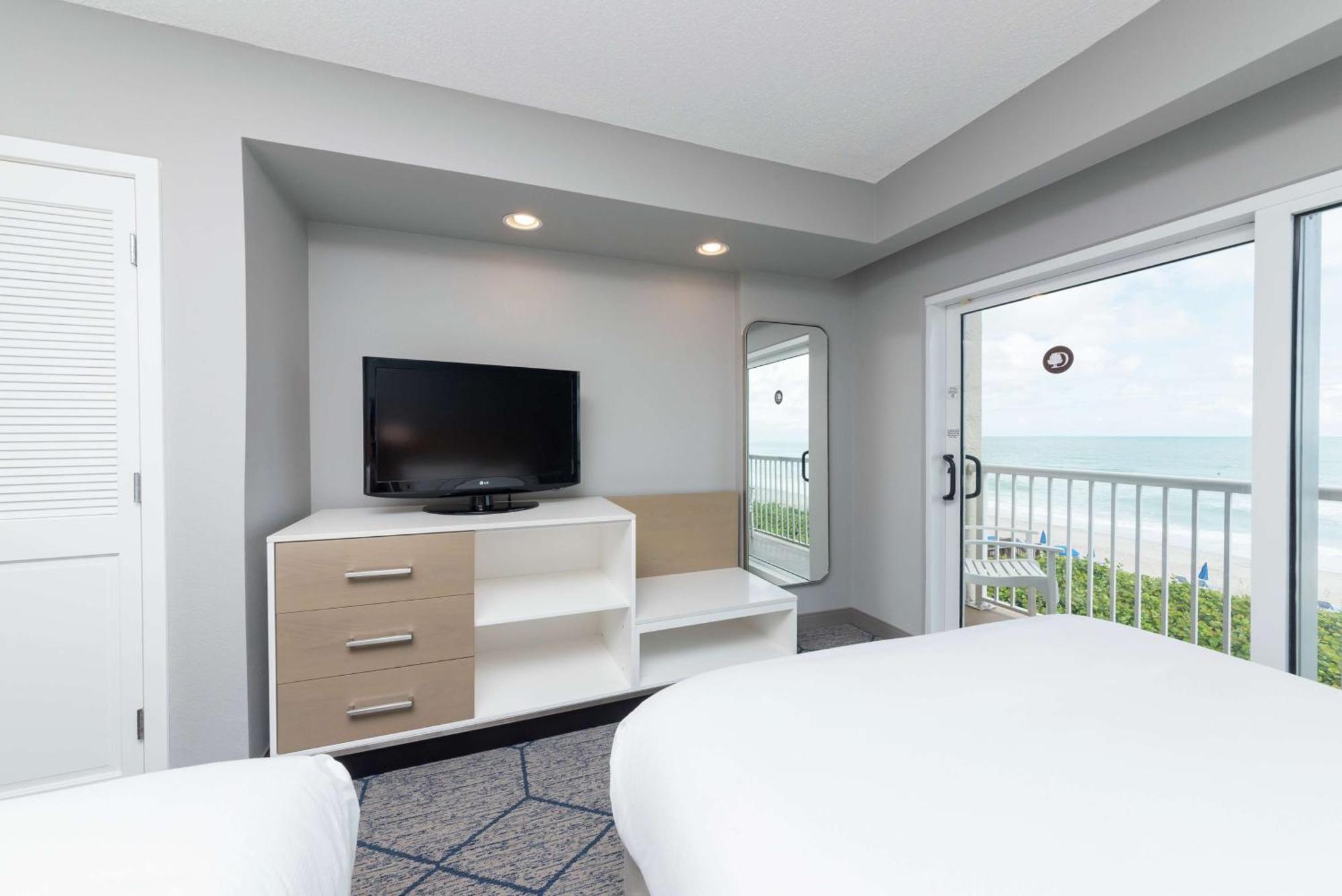 Doubletree By Hilton Oceanfront 4* Melbourne