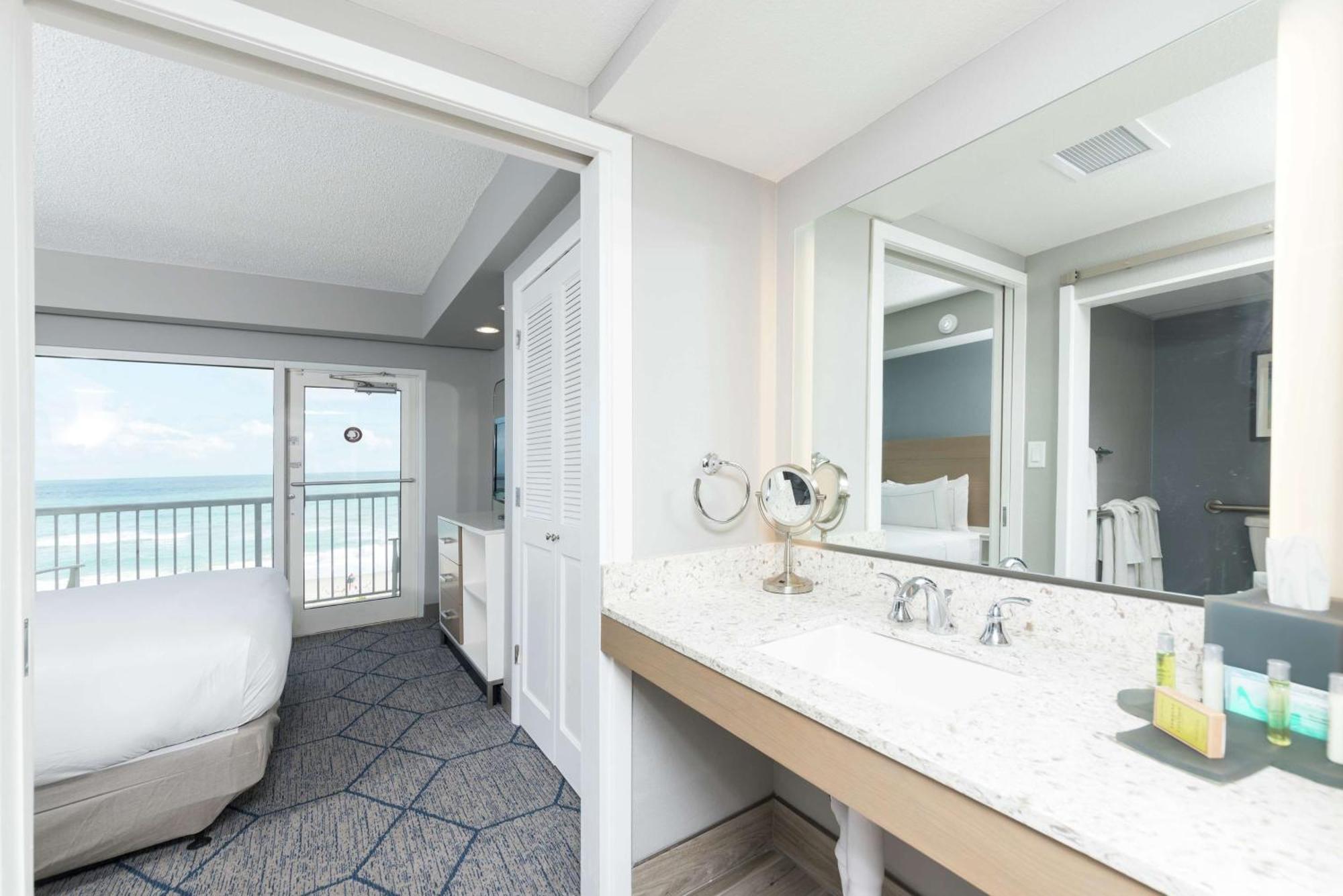Doubletree By Hilton Oceanfront