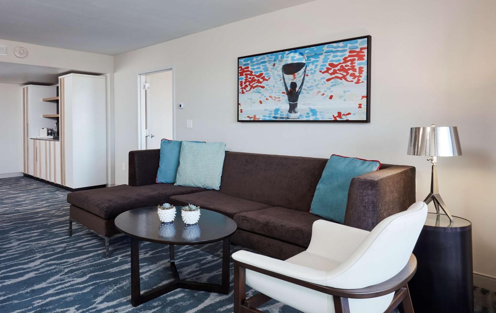 Waterstone & Marina Boca Raton, Curio Collection By Hilton Boca Raton