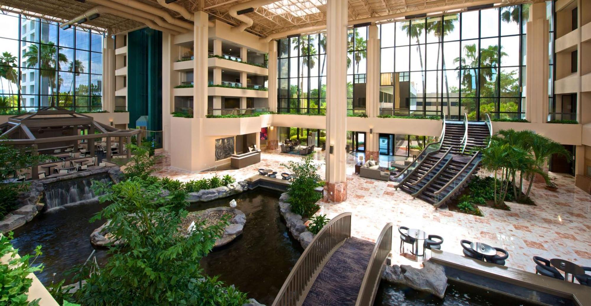 Embassy By Hilton Palm Gardens Pga Boulevard Palm Beach Gardens