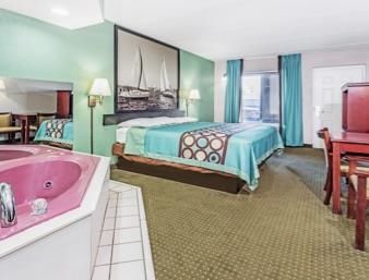 Hotel Super 8 By Wyndham 2*