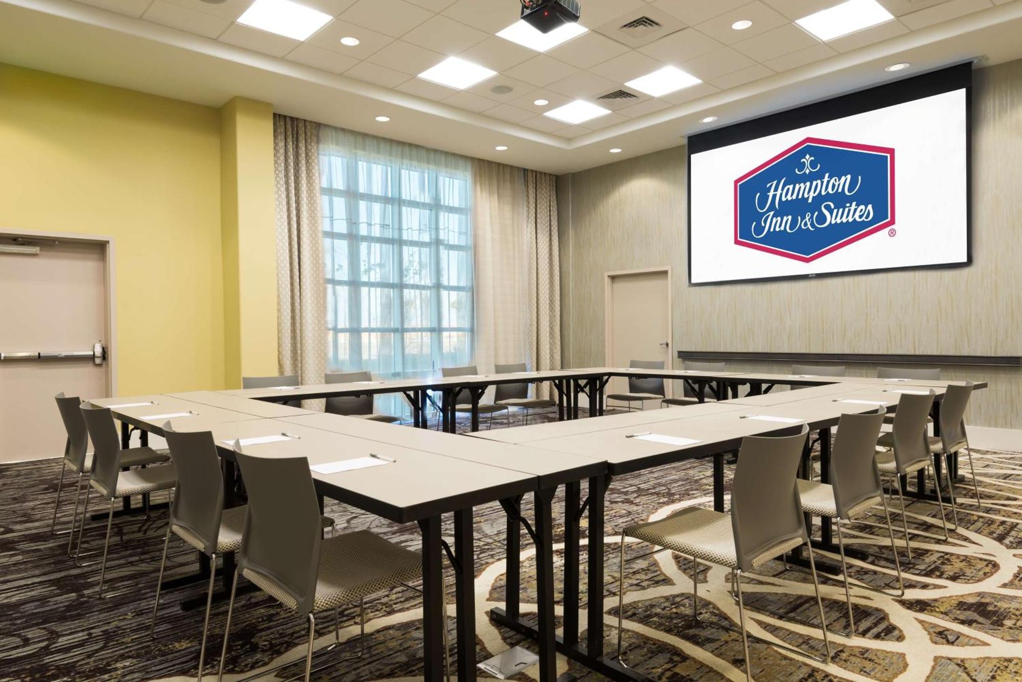 Hotel Hampton & Airport Avion Park Westshore