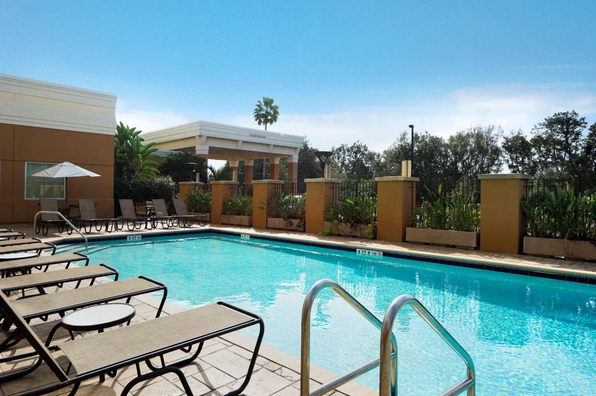 Embassy By Hilton Brandon 4*