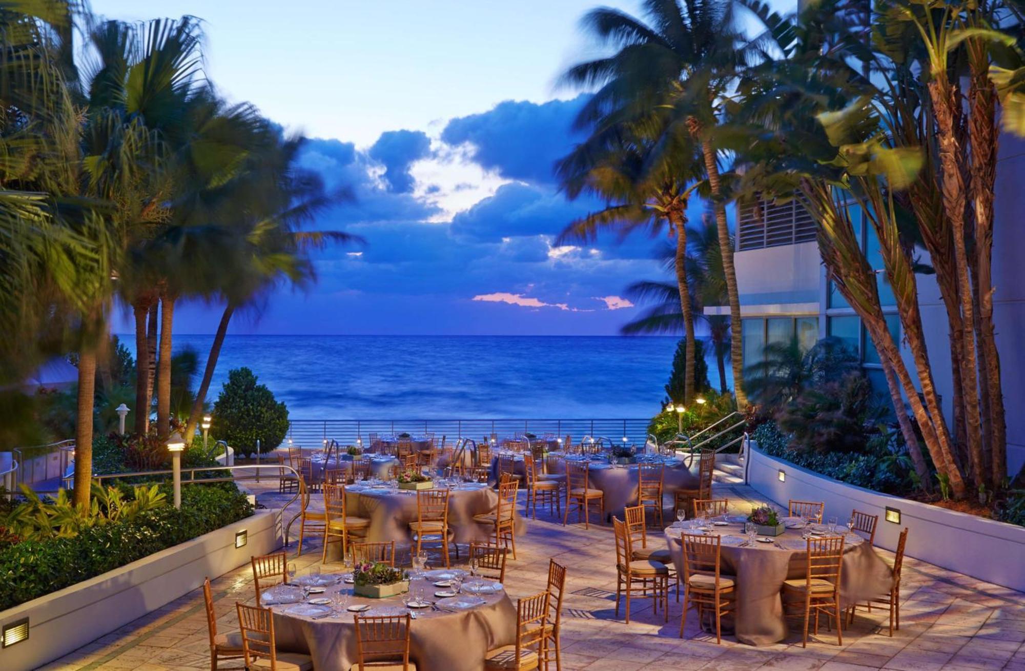 The Diplomat Hollywood, Curio Collection By Hilton Resort 4*