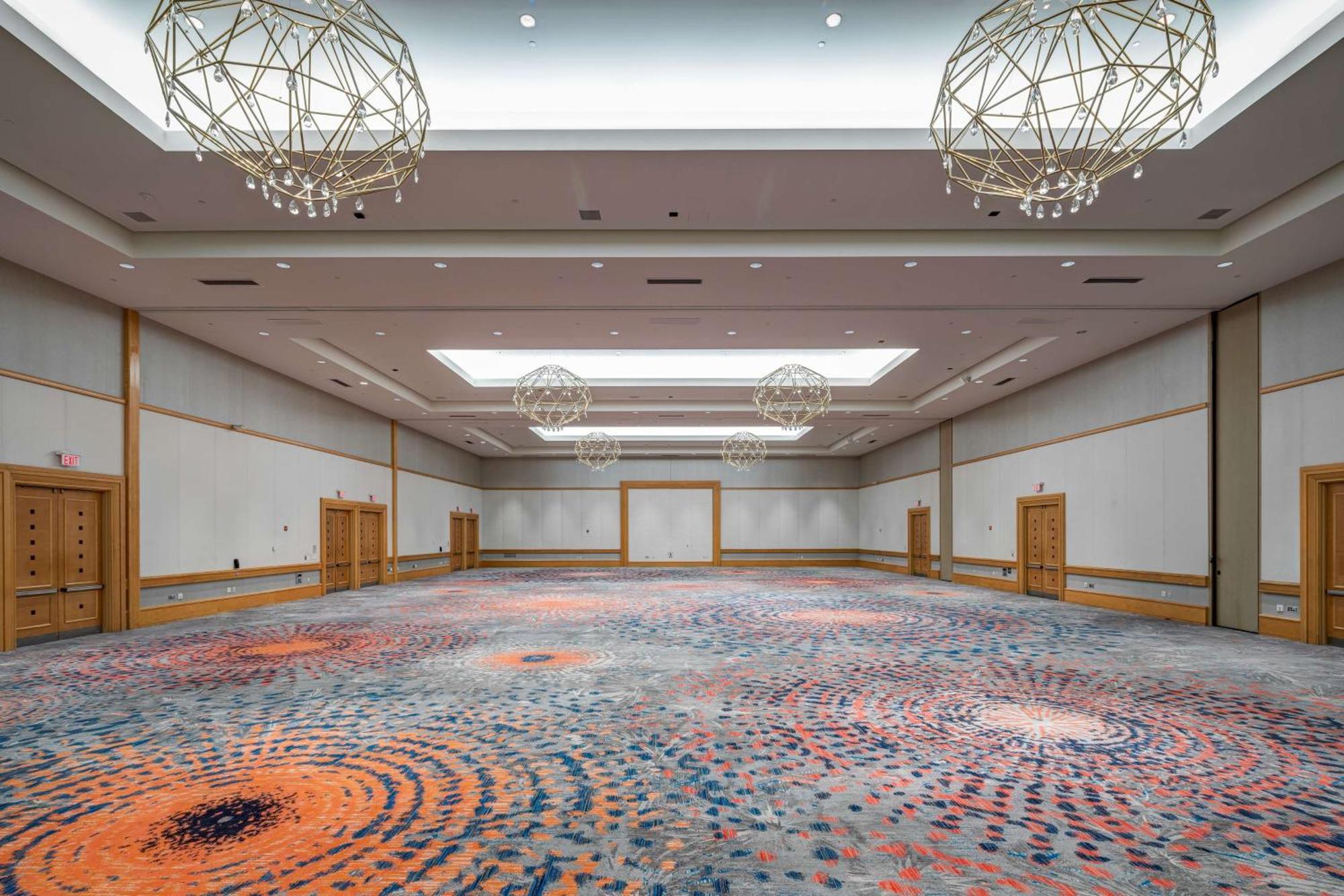 The Diplomat Hollywood, Curio Collection By Hilton