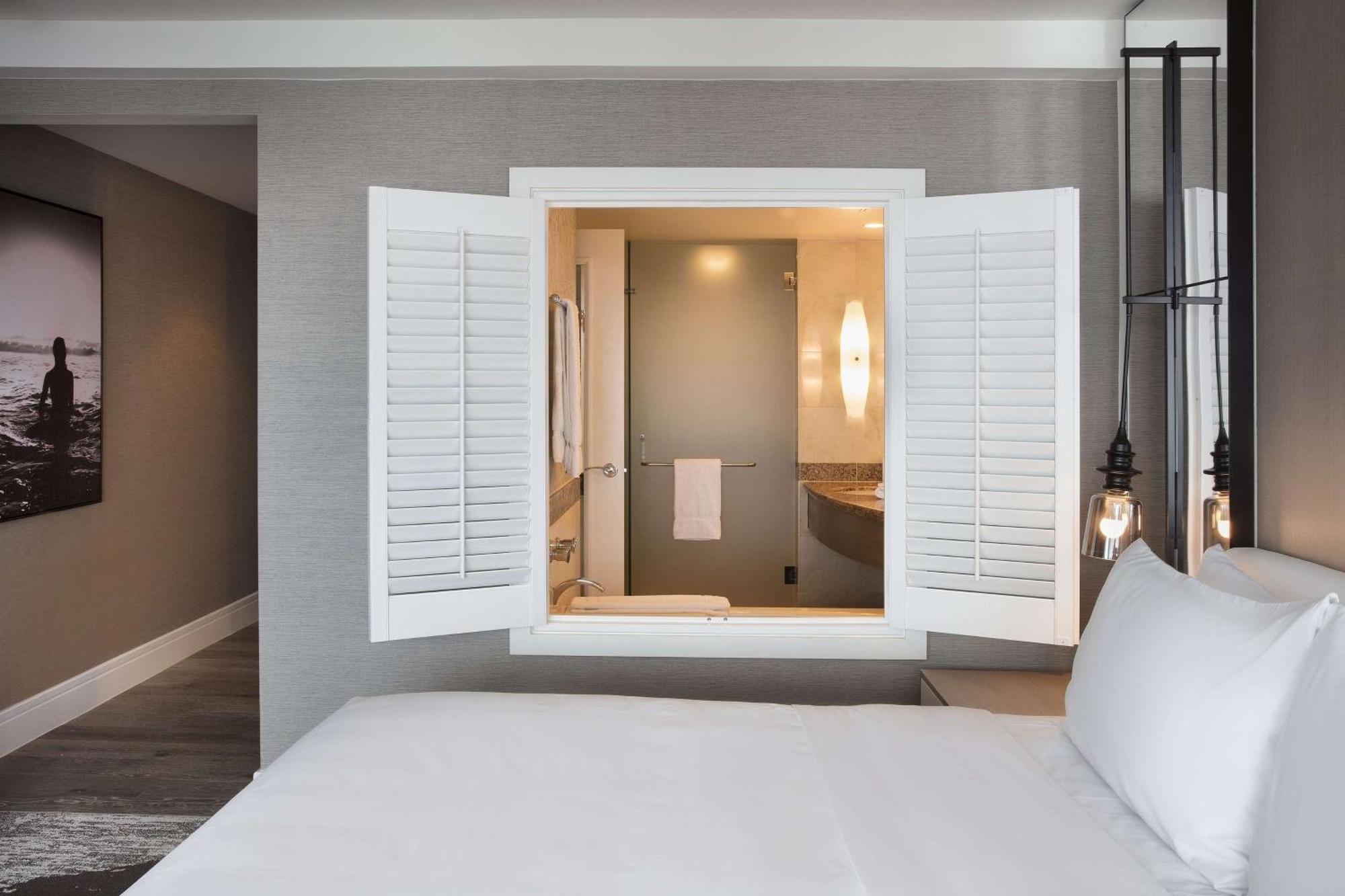 The Diplomat Hollywood, Curio Collection By Hilton Hollywood