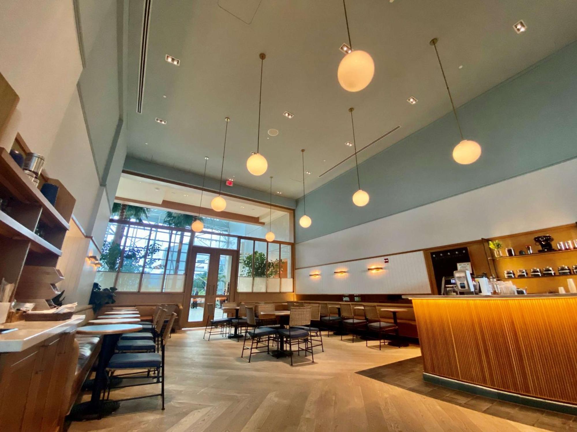 The Diplomat Hollywood, Curio Collection By Hilton 4*