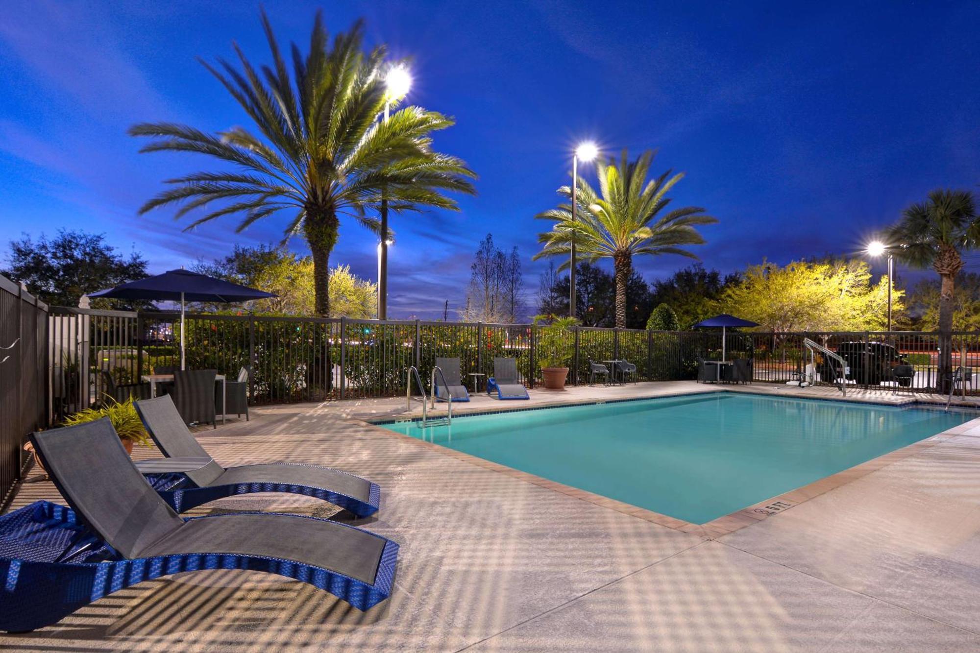 Hotel Hampton & St Petersburg Ulmerton Road Fl 3*